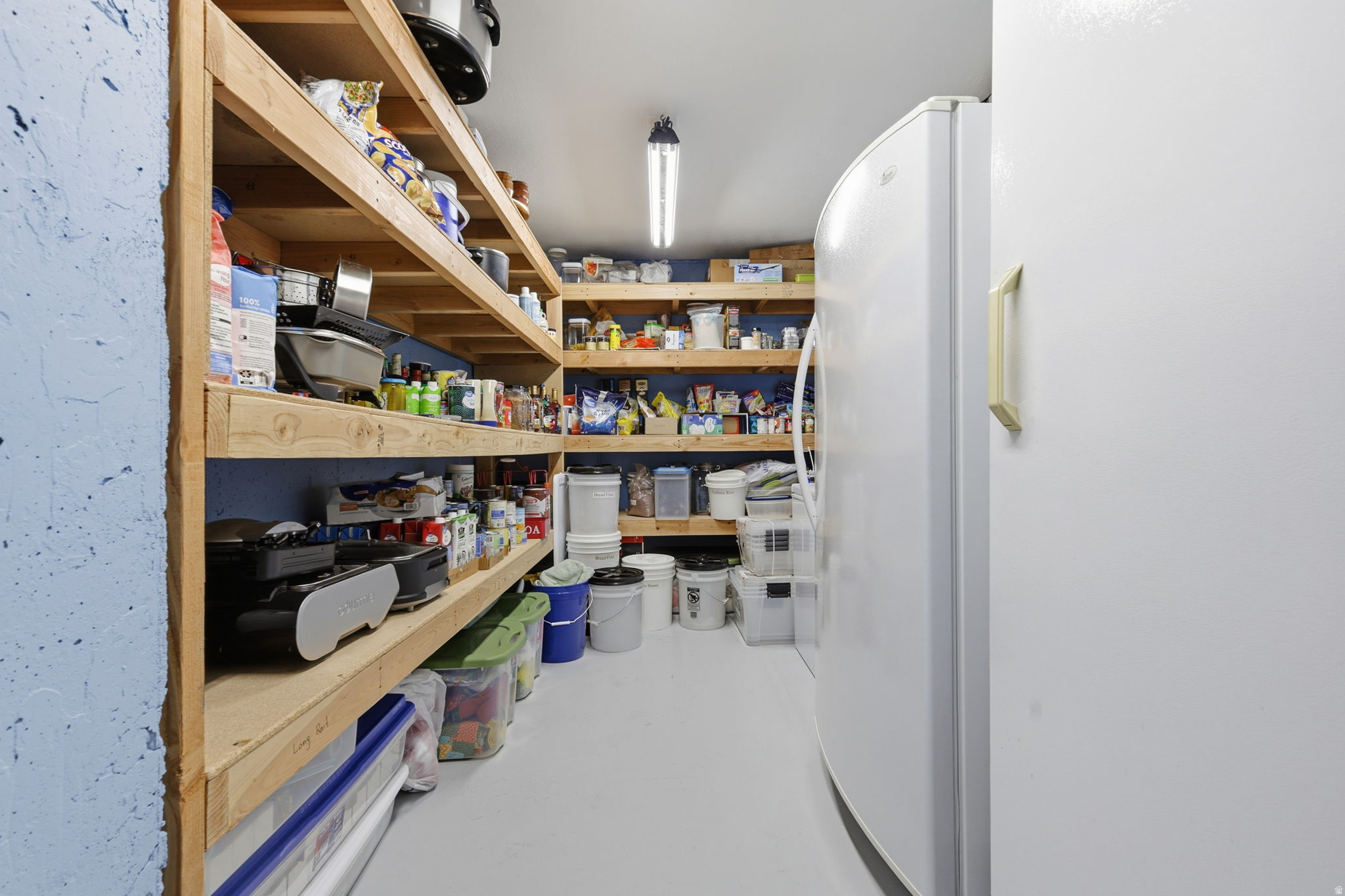 main property photo 54