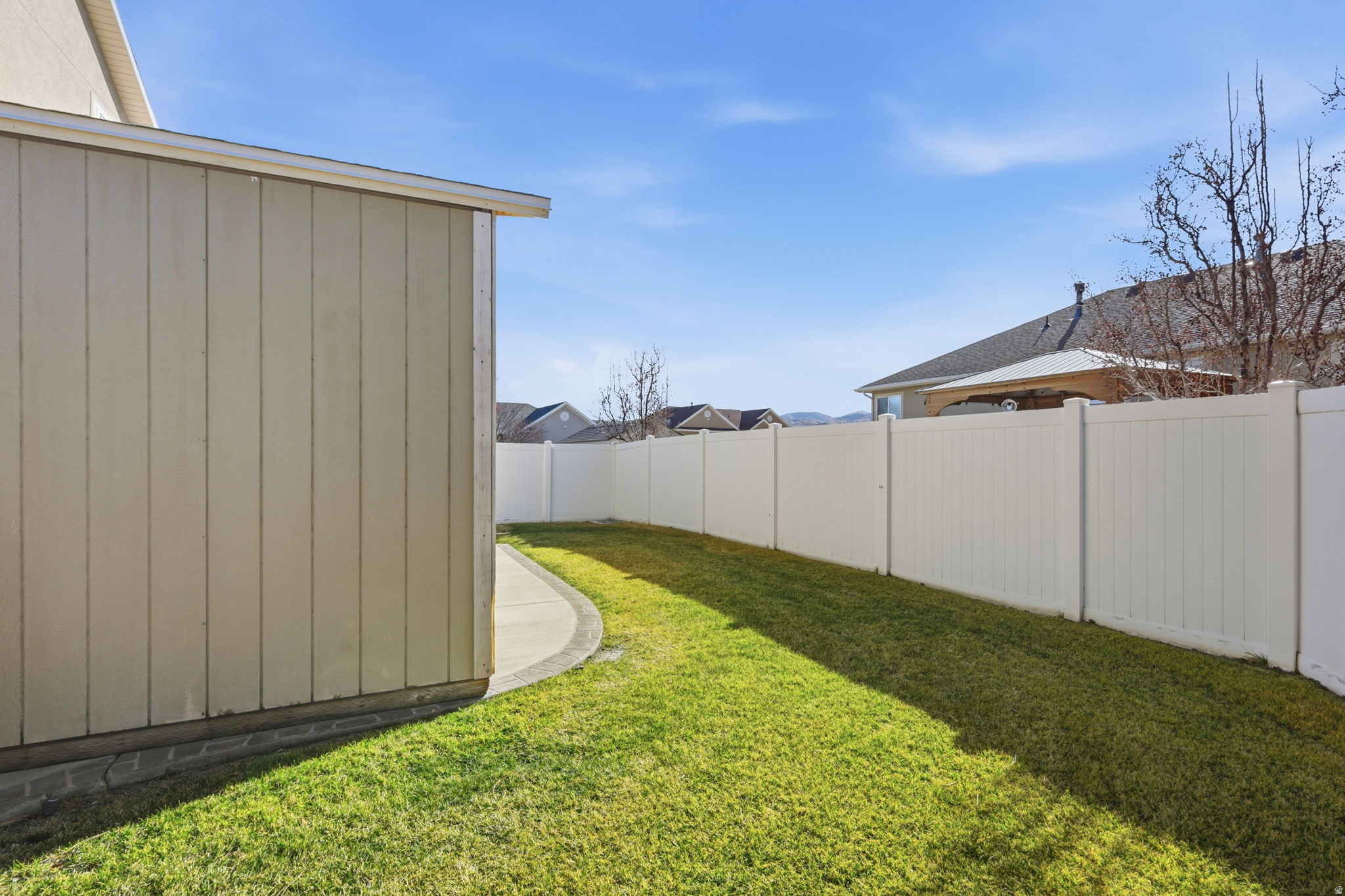 main property photo 57
