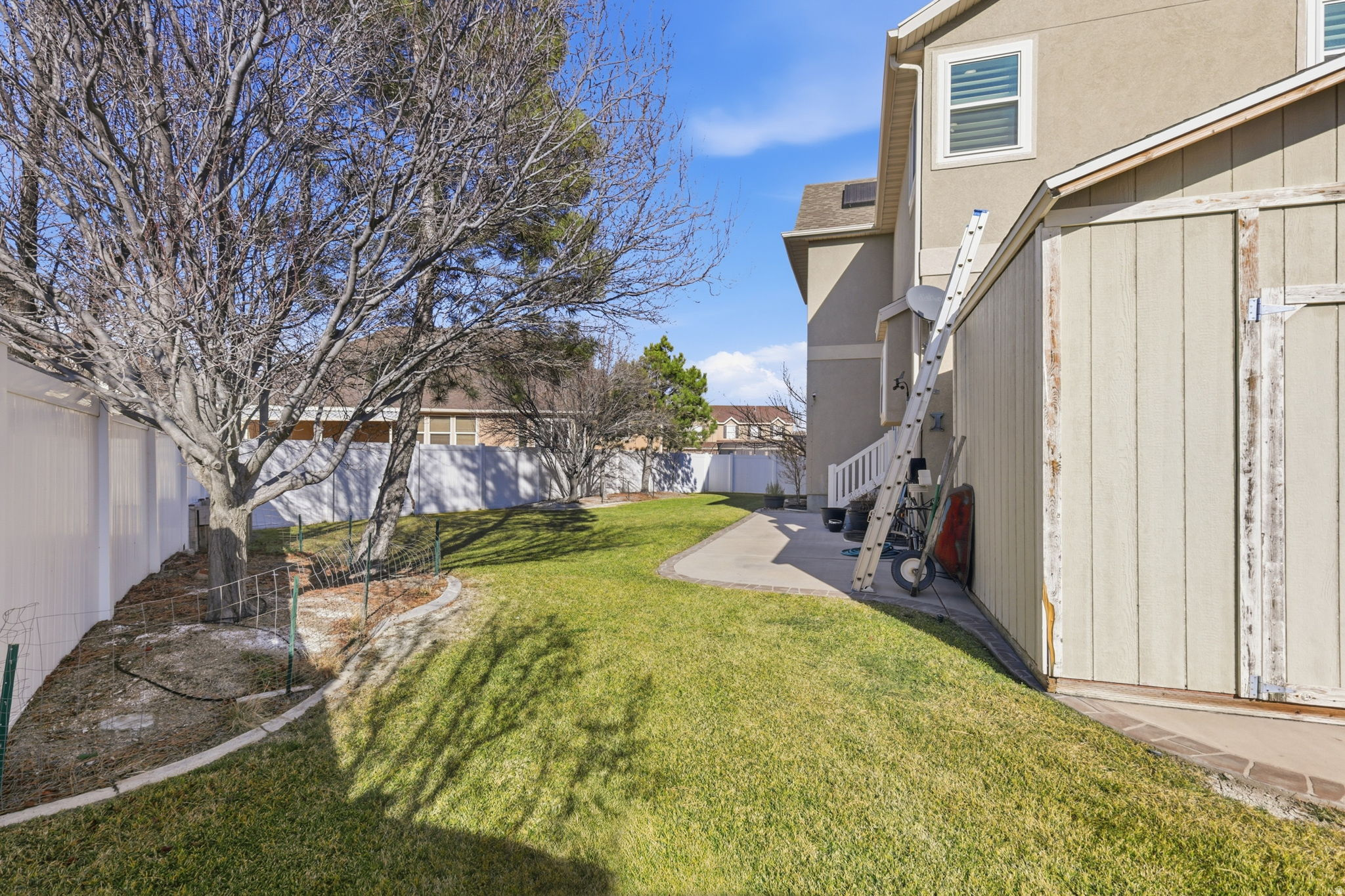main property photo 58