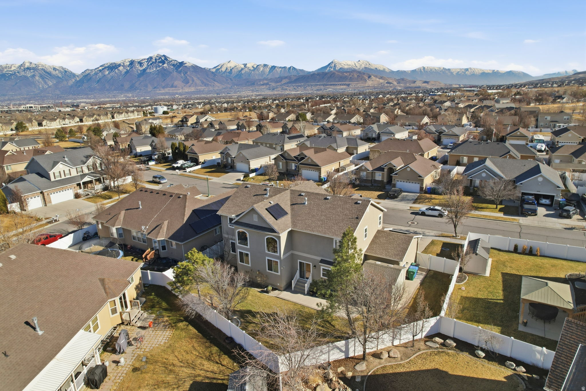 main property photo 68