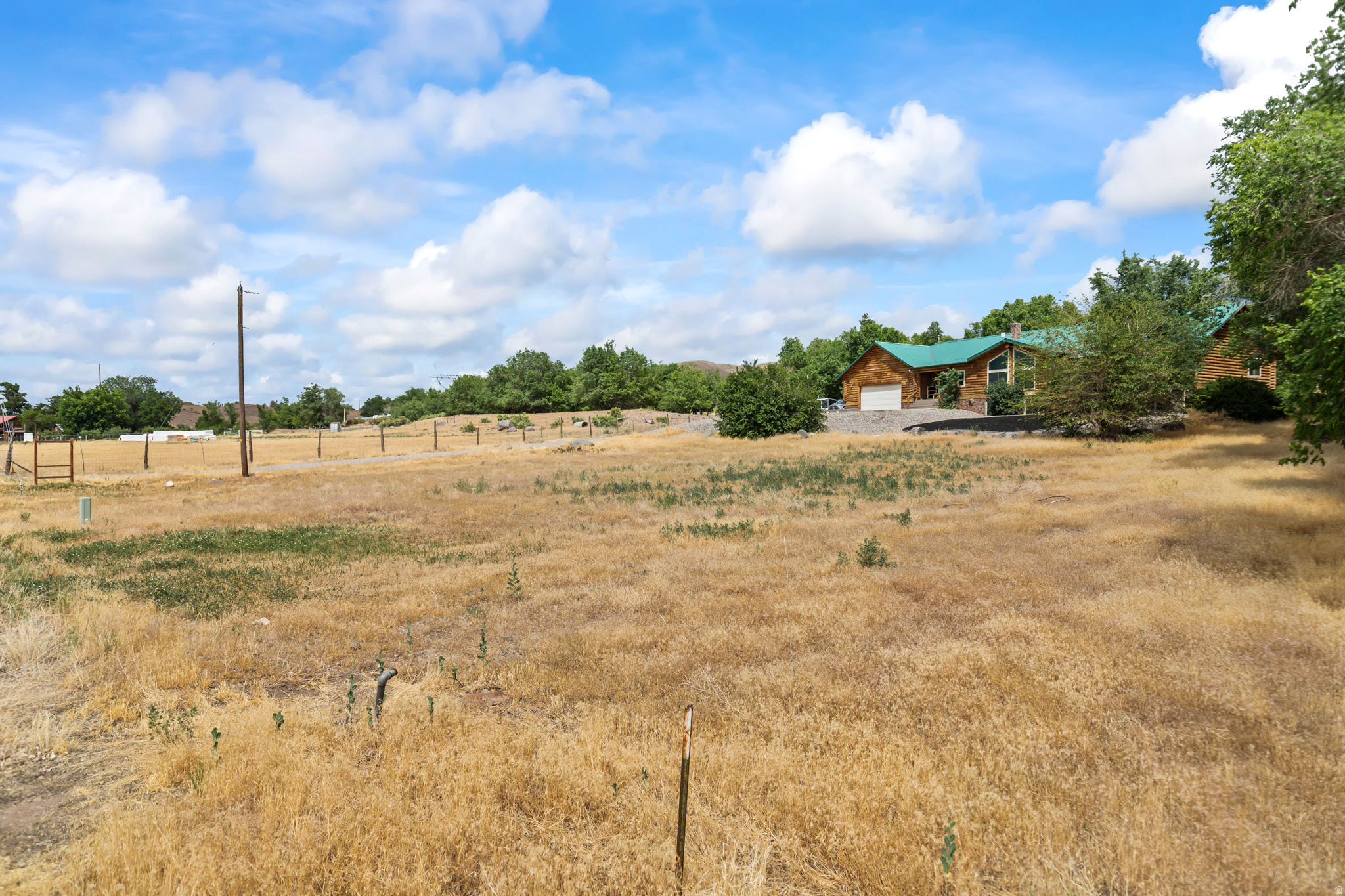 main property photo 68