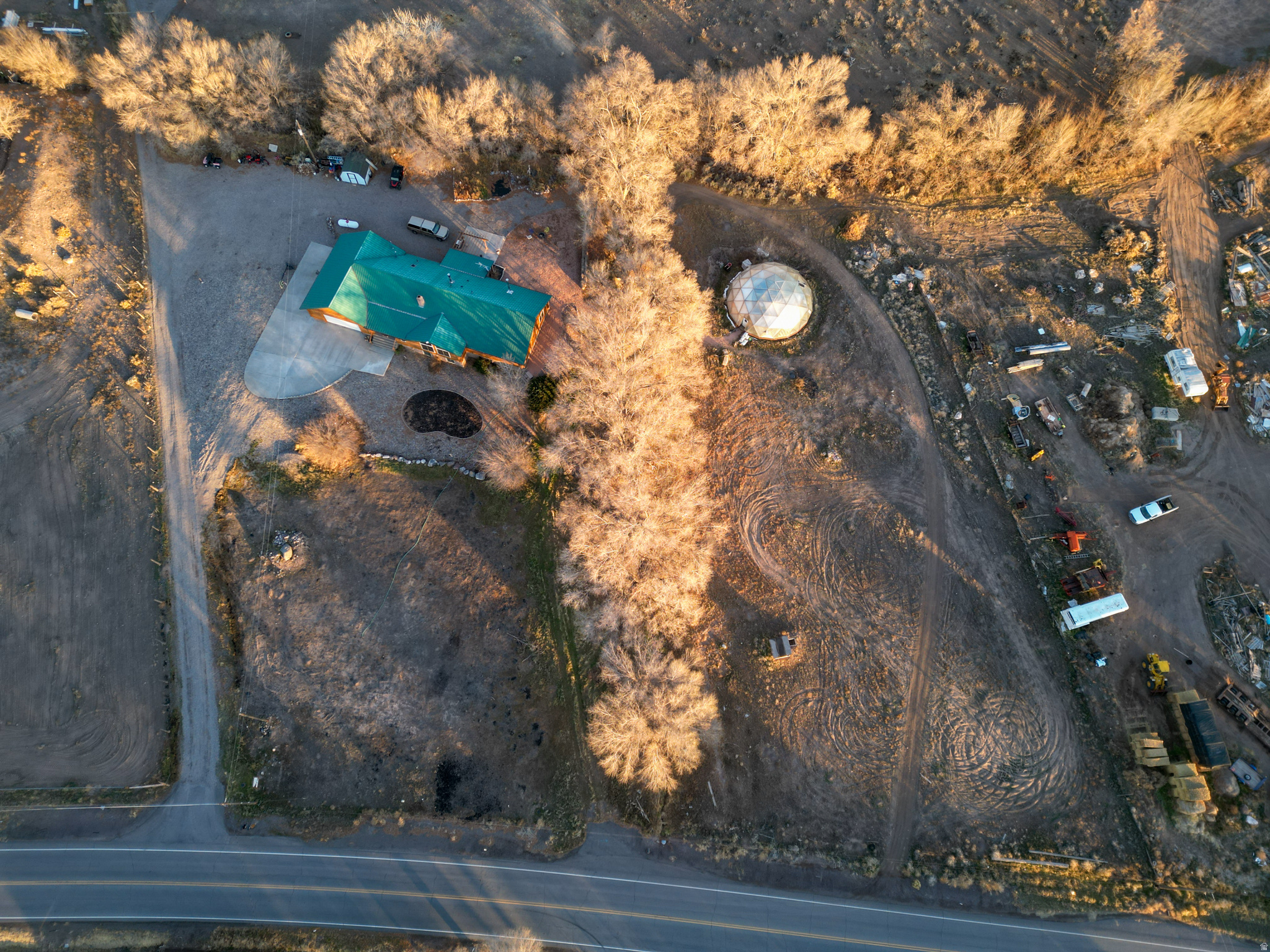 main property photo 75