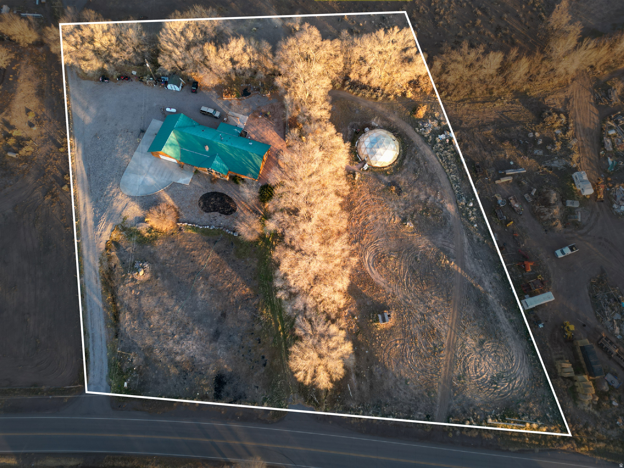 main property photo 76