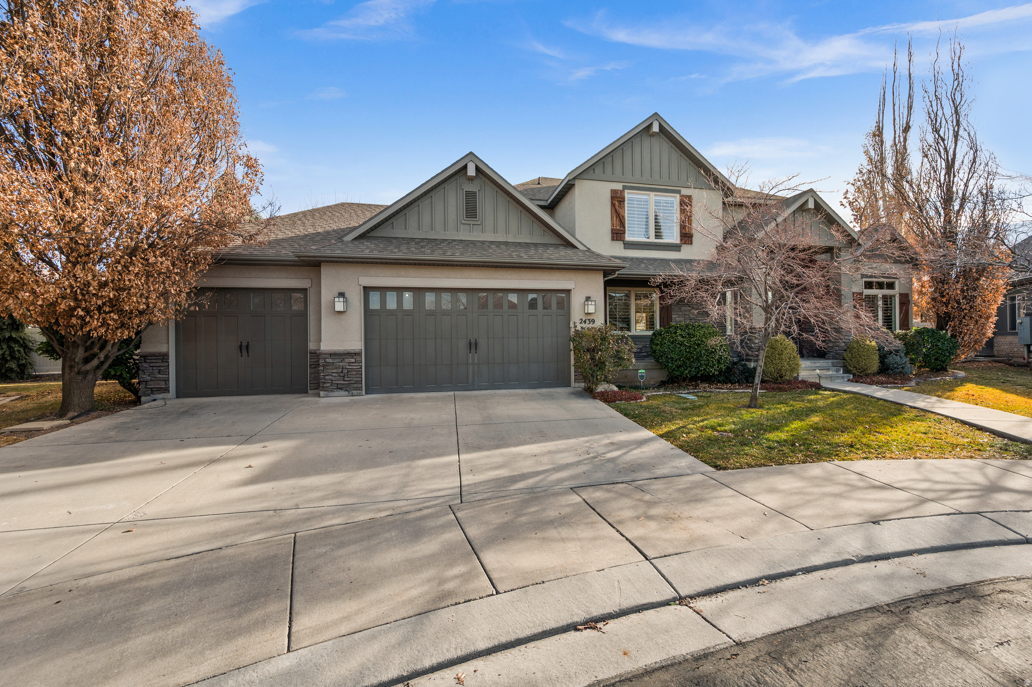 main property photo 50