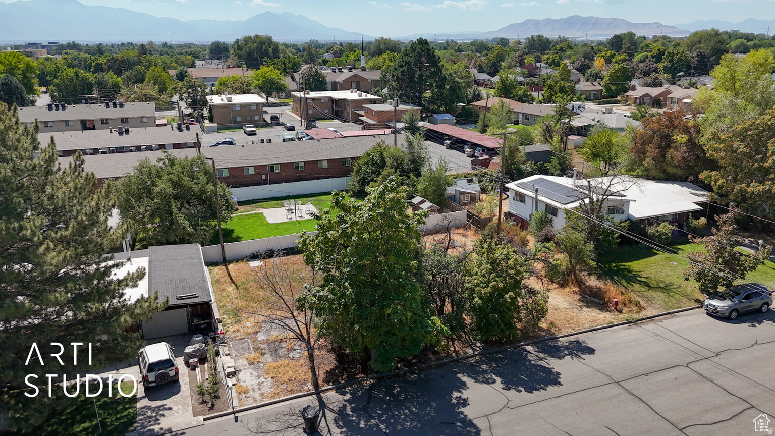 main property photo 4