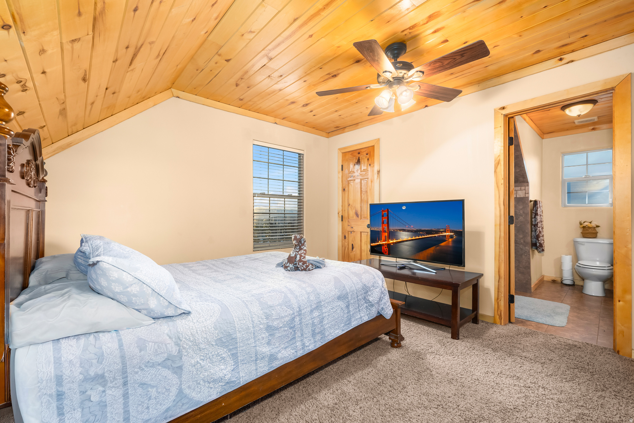 main property photo 29