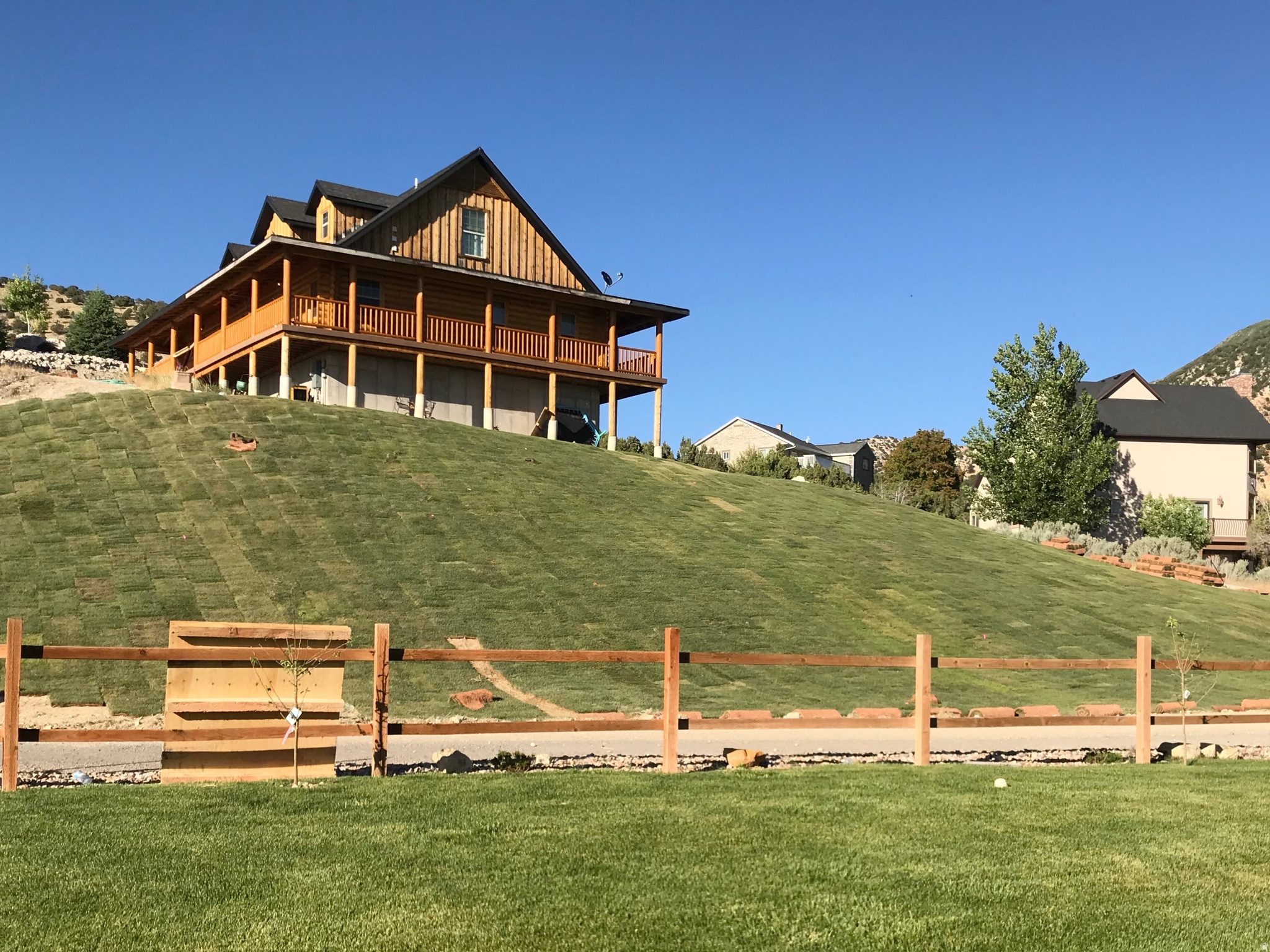 main property photo 50