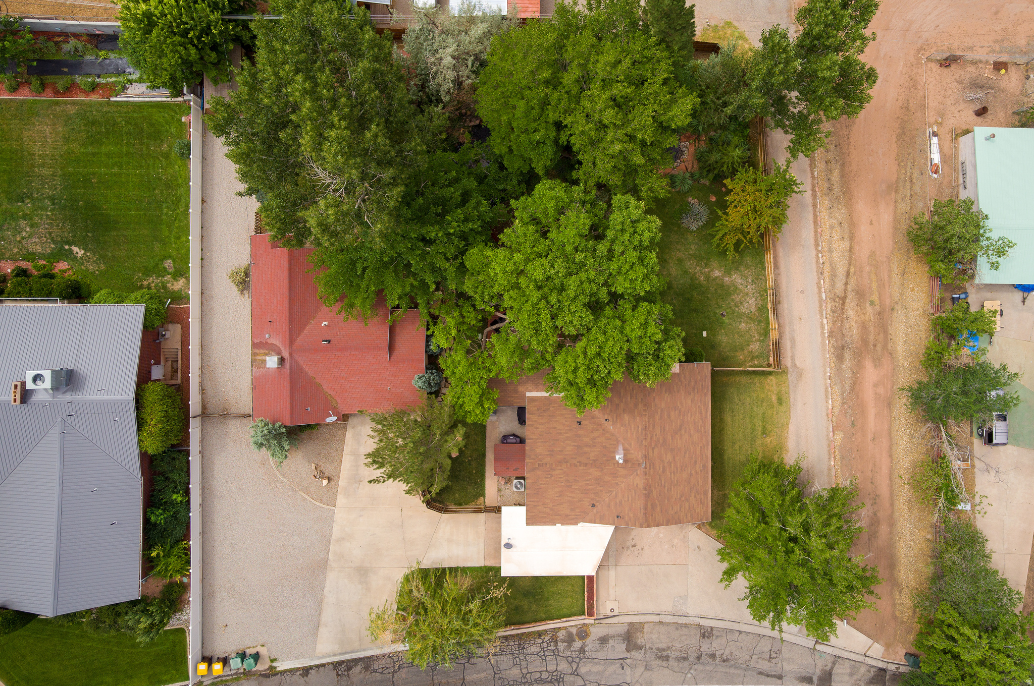 main property photo 44