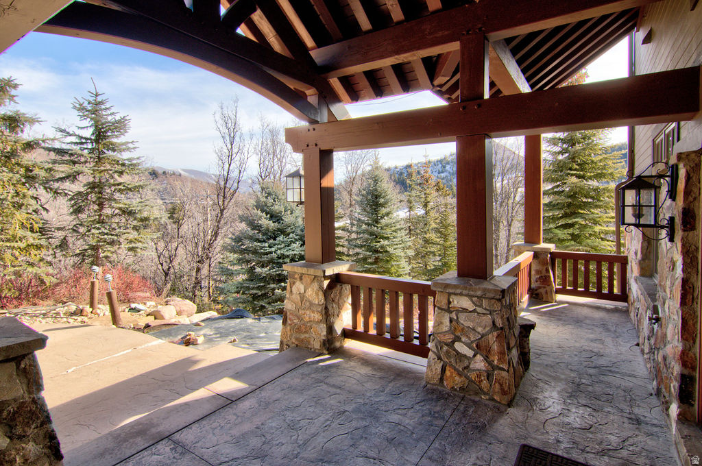 main property photo 13