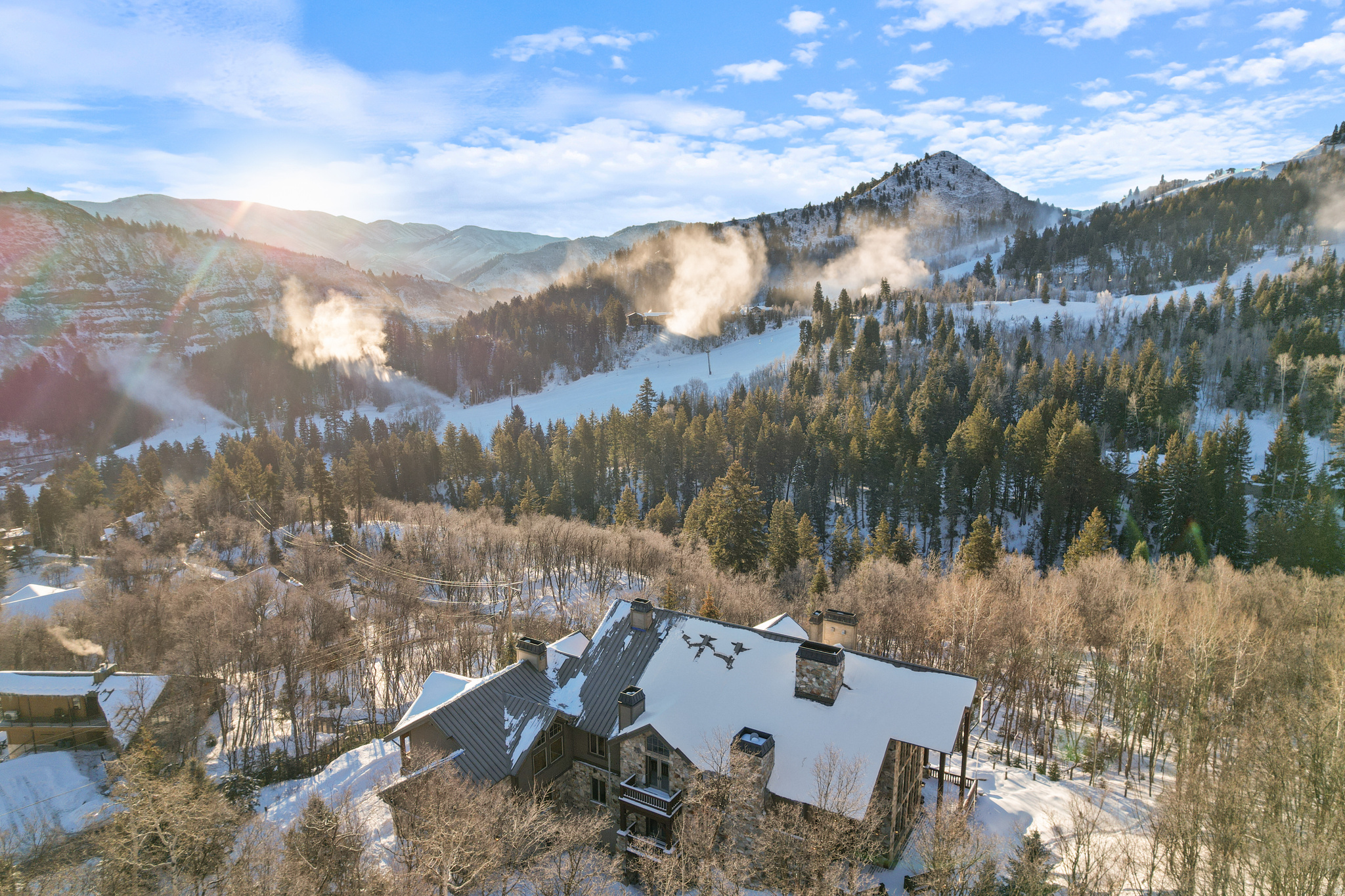 main property photo 6