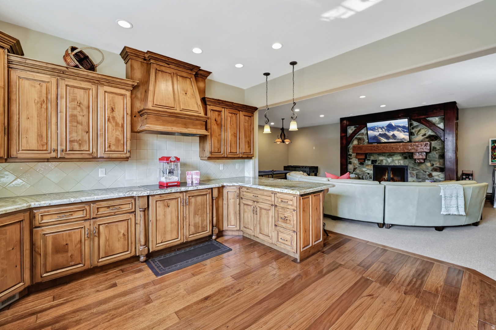 main property photo 73