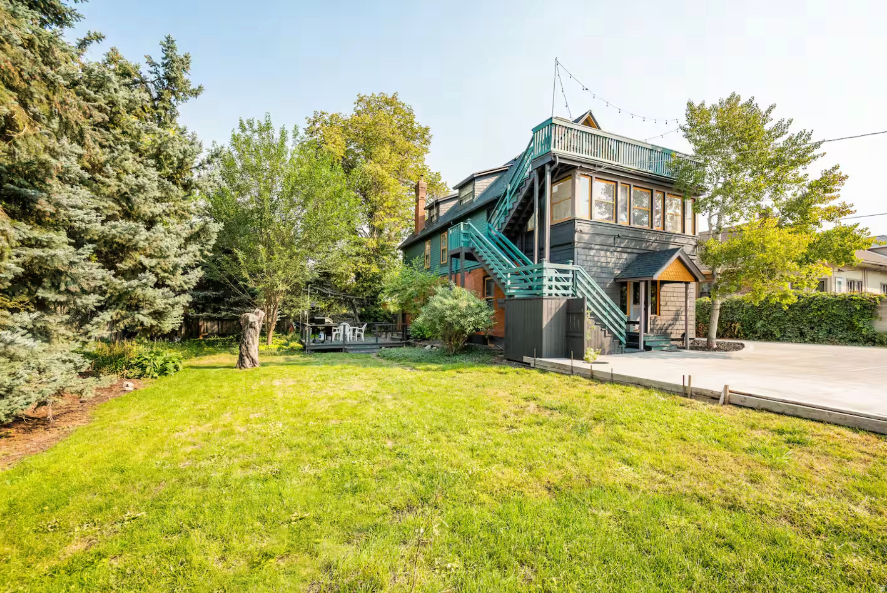 main property photo 30