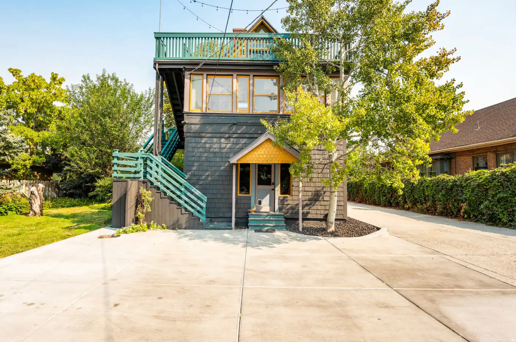 main property photo 31