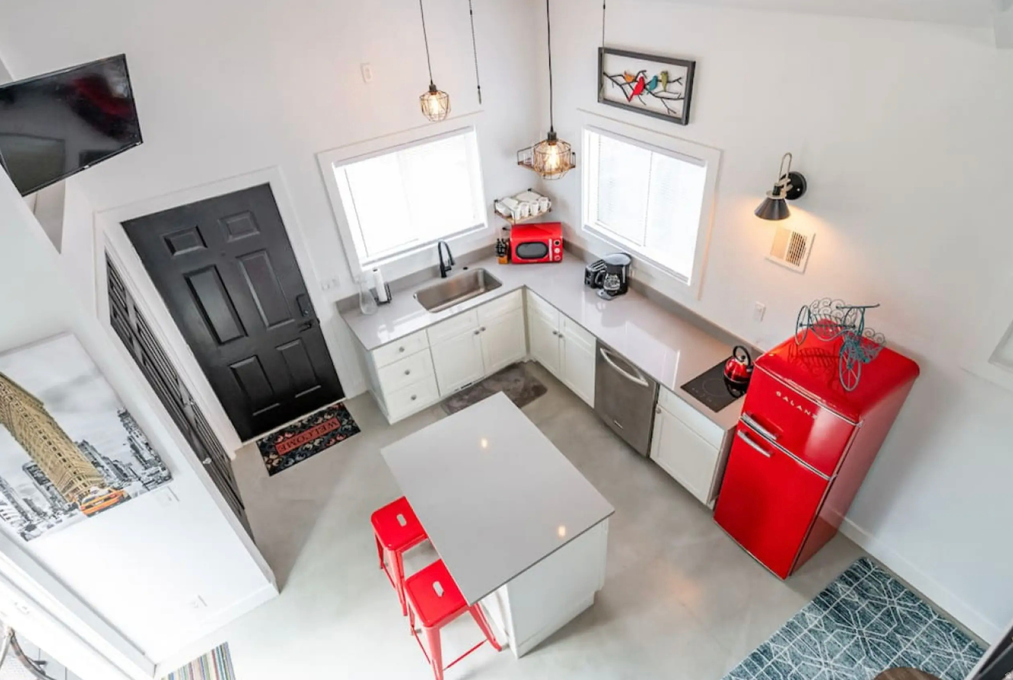 main property photo 59