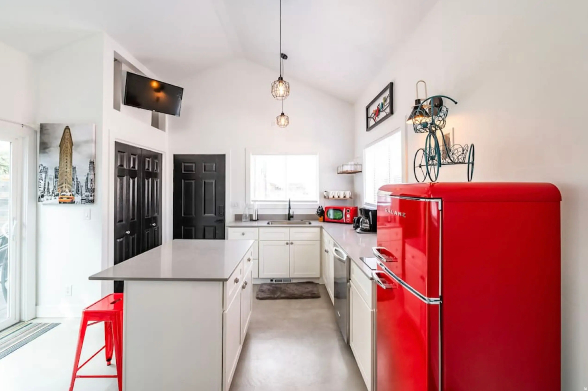 main property photo 60