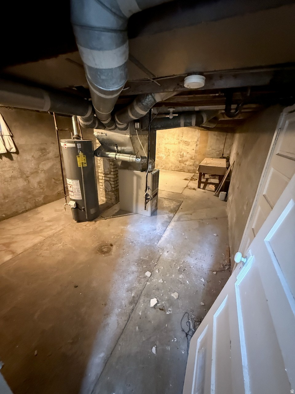 main property photo 28