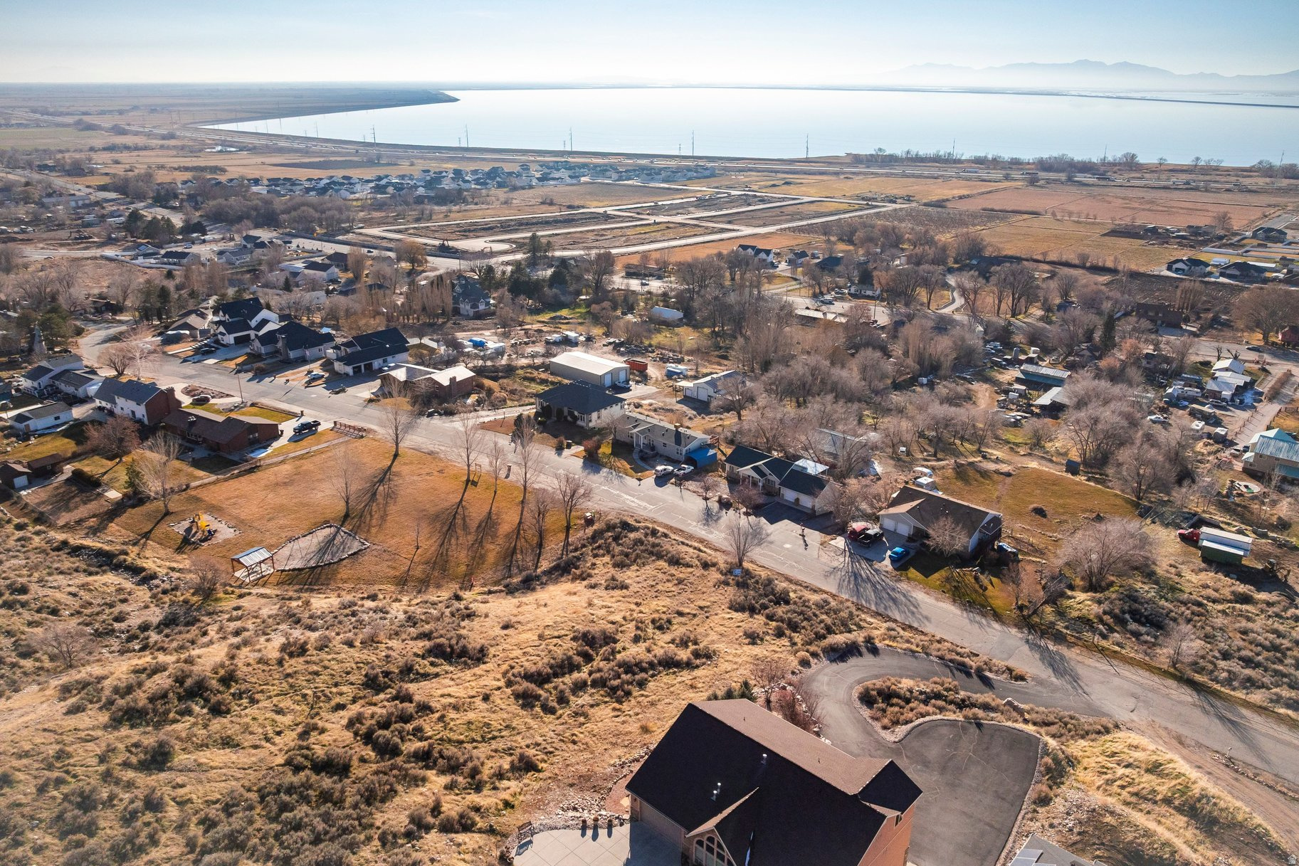 main property photo 17