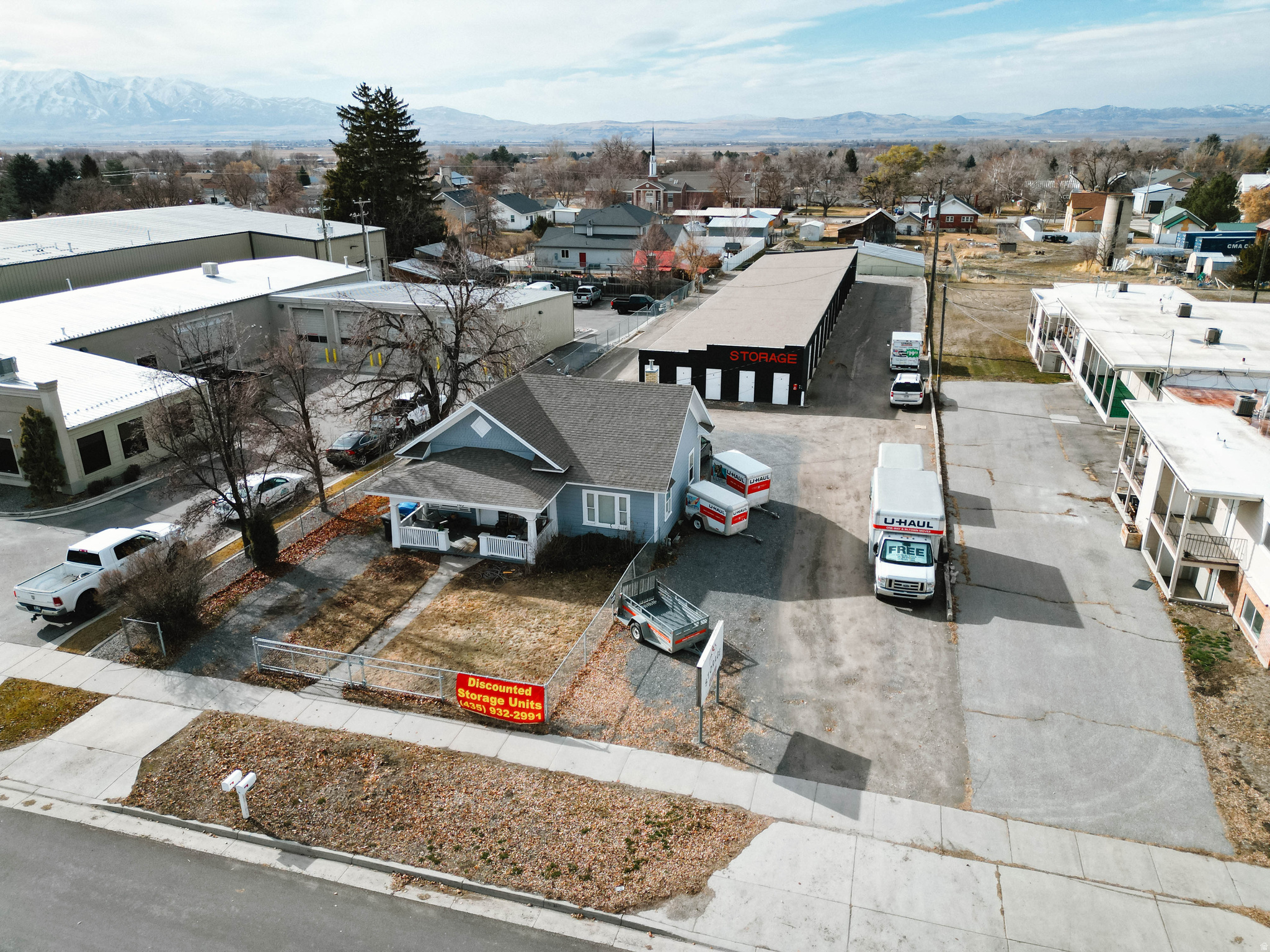 main property photo 14