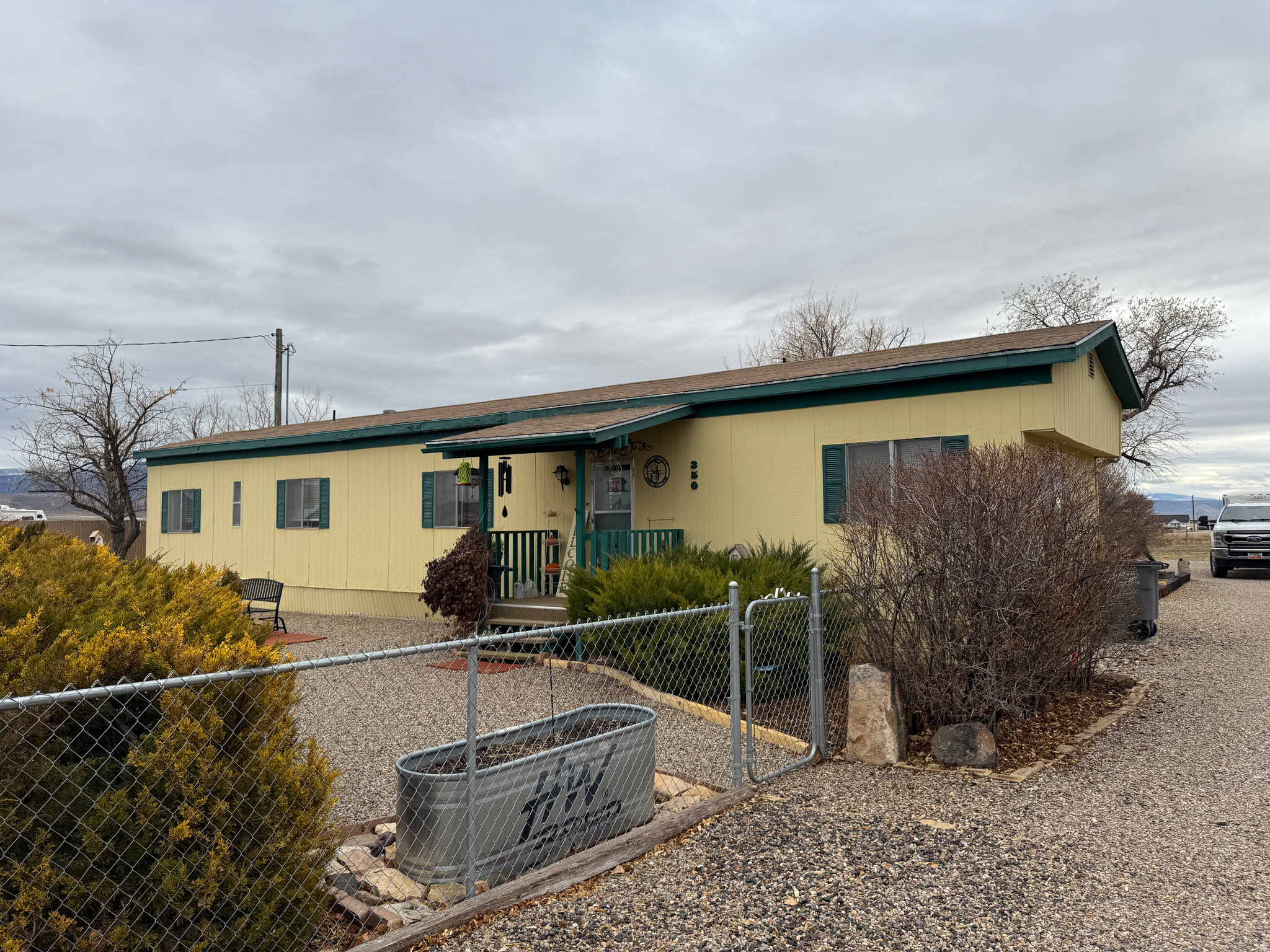main property photo 30