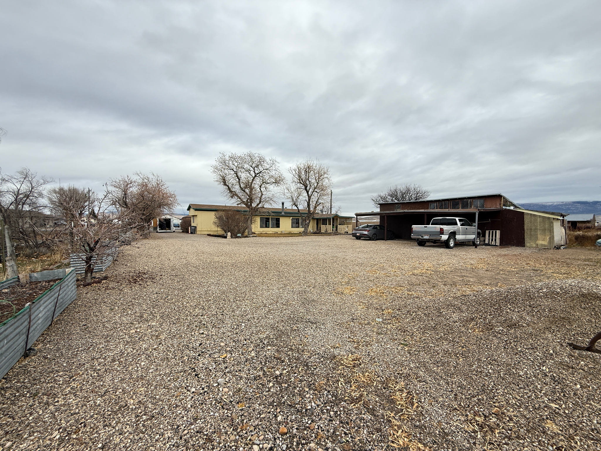 main property photo 33