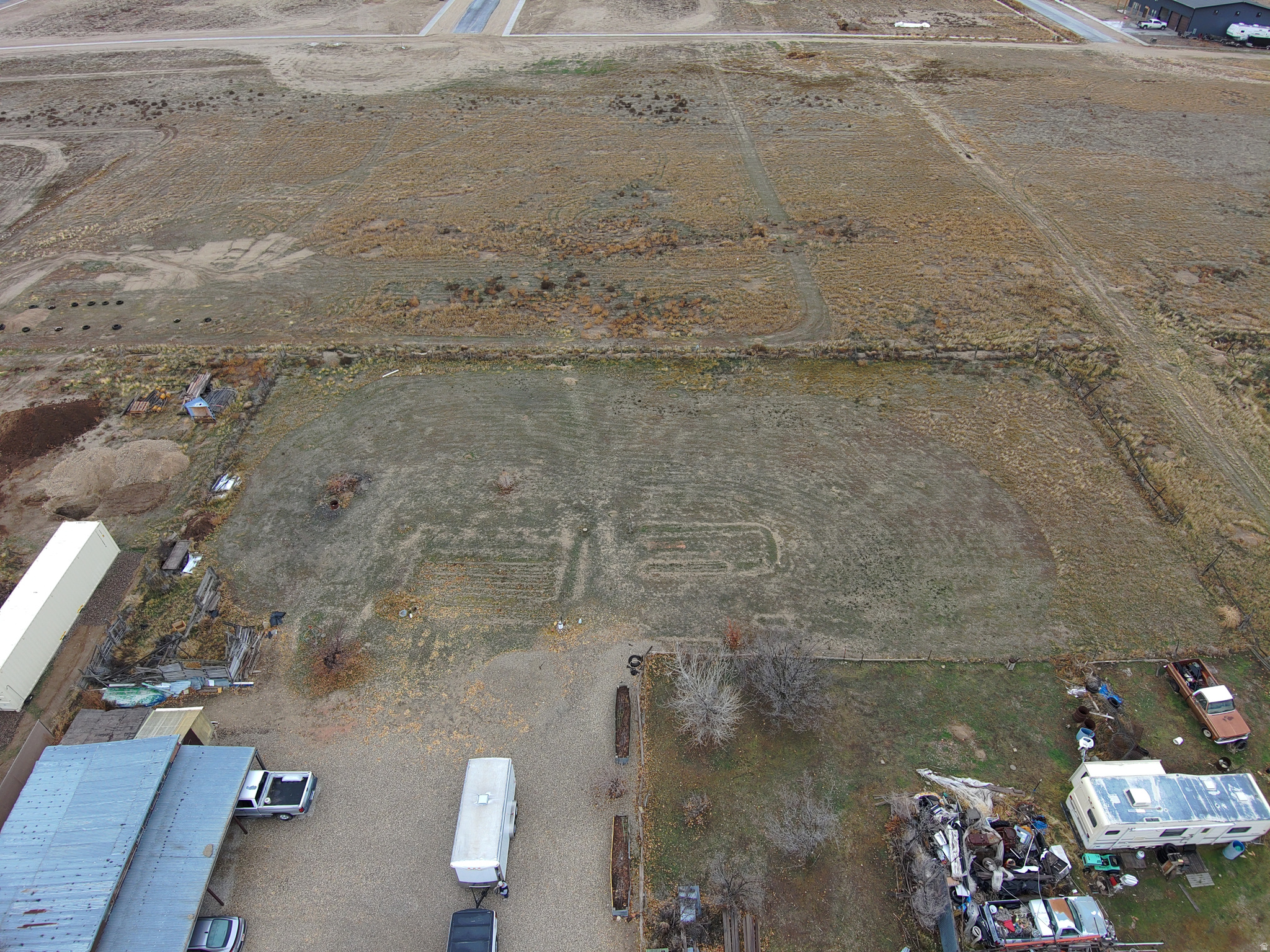 main property photo 41