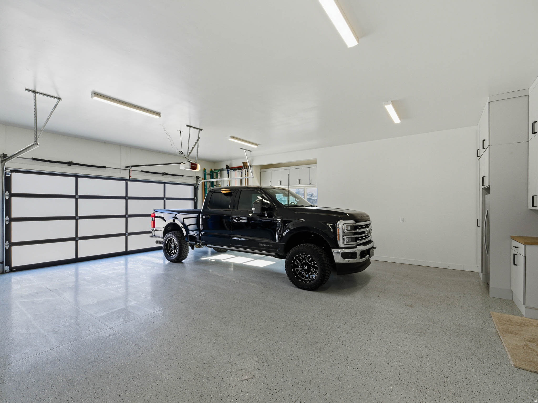 main property photo 106