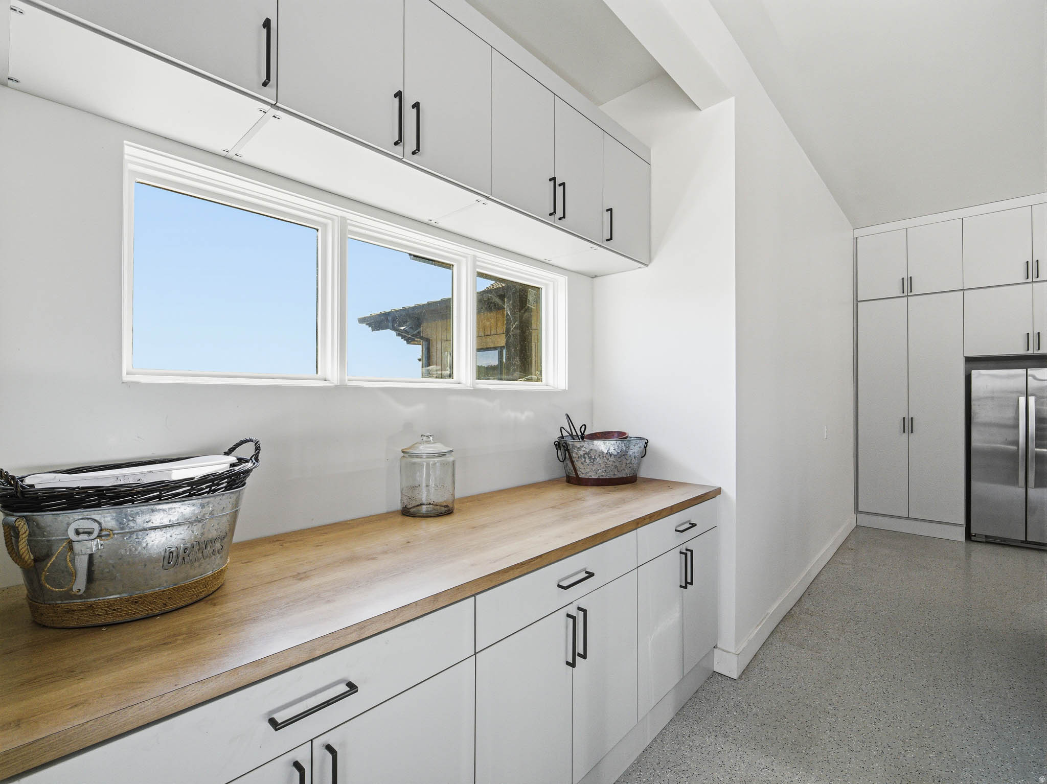 main property photo 109