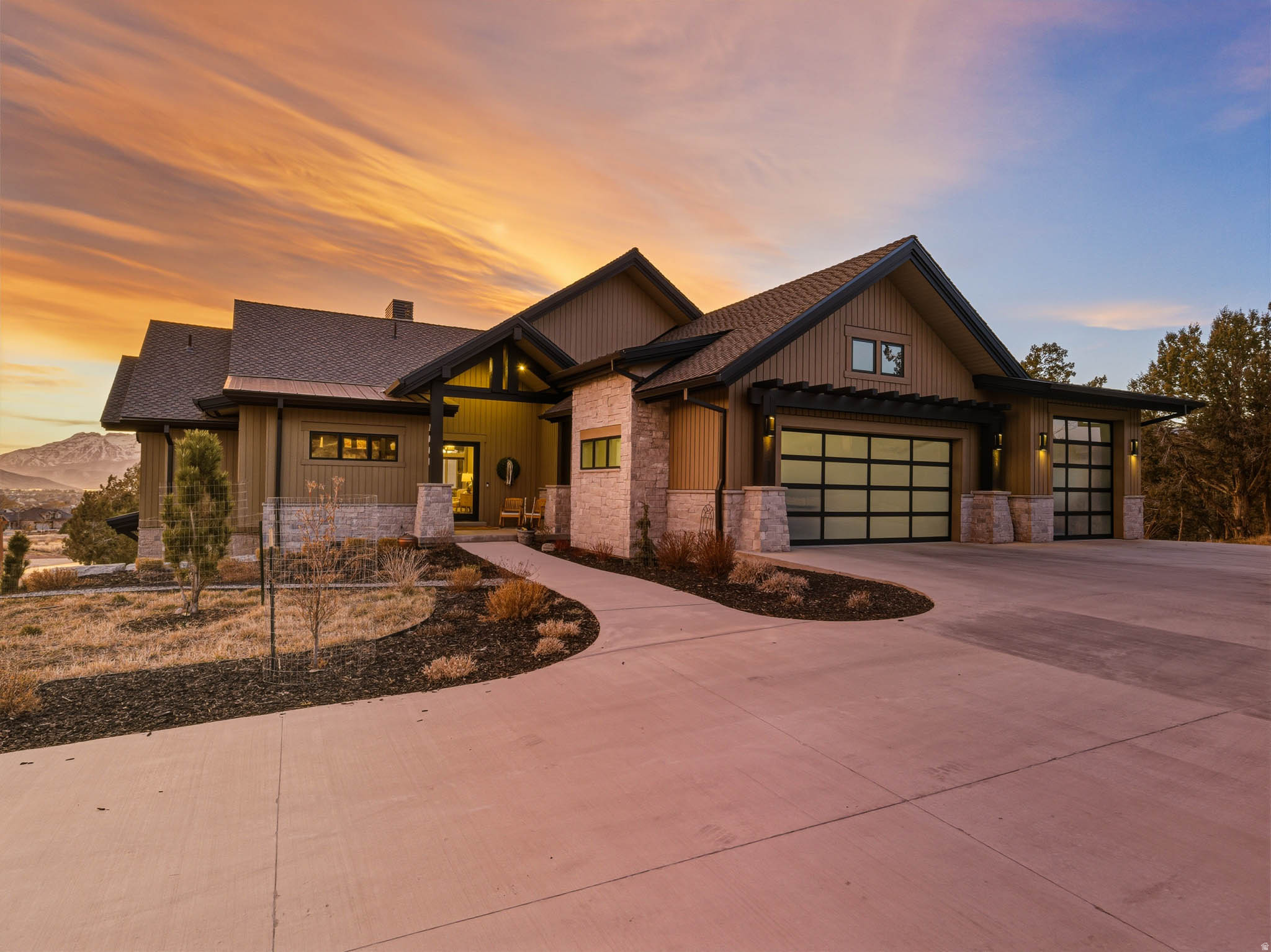 main property photo 110