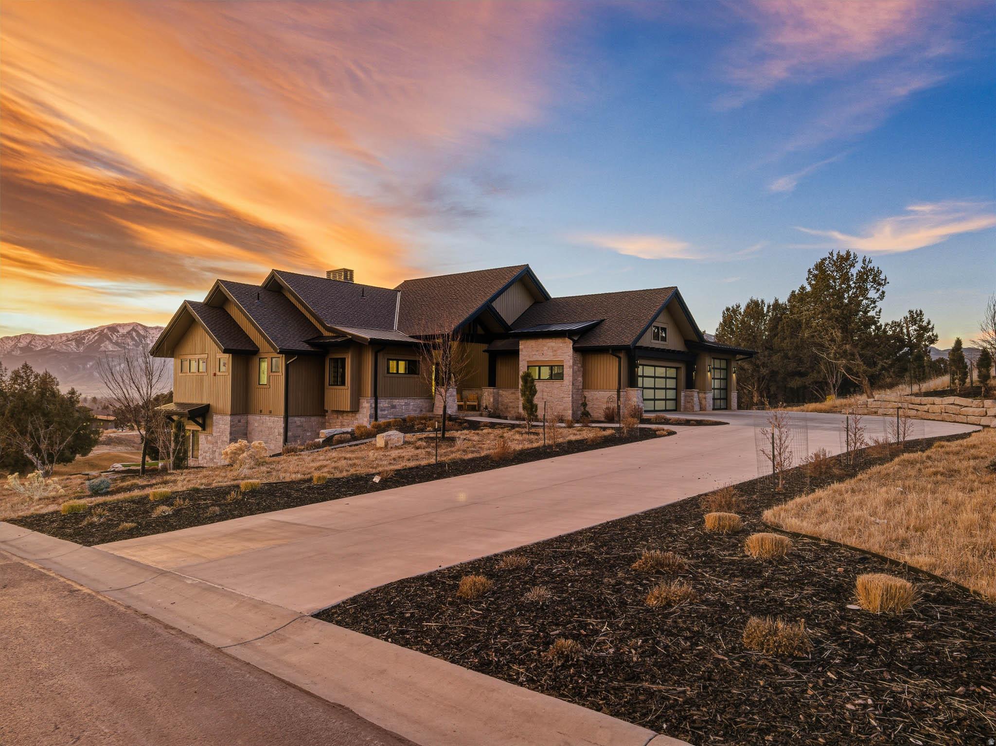 main property photo 112