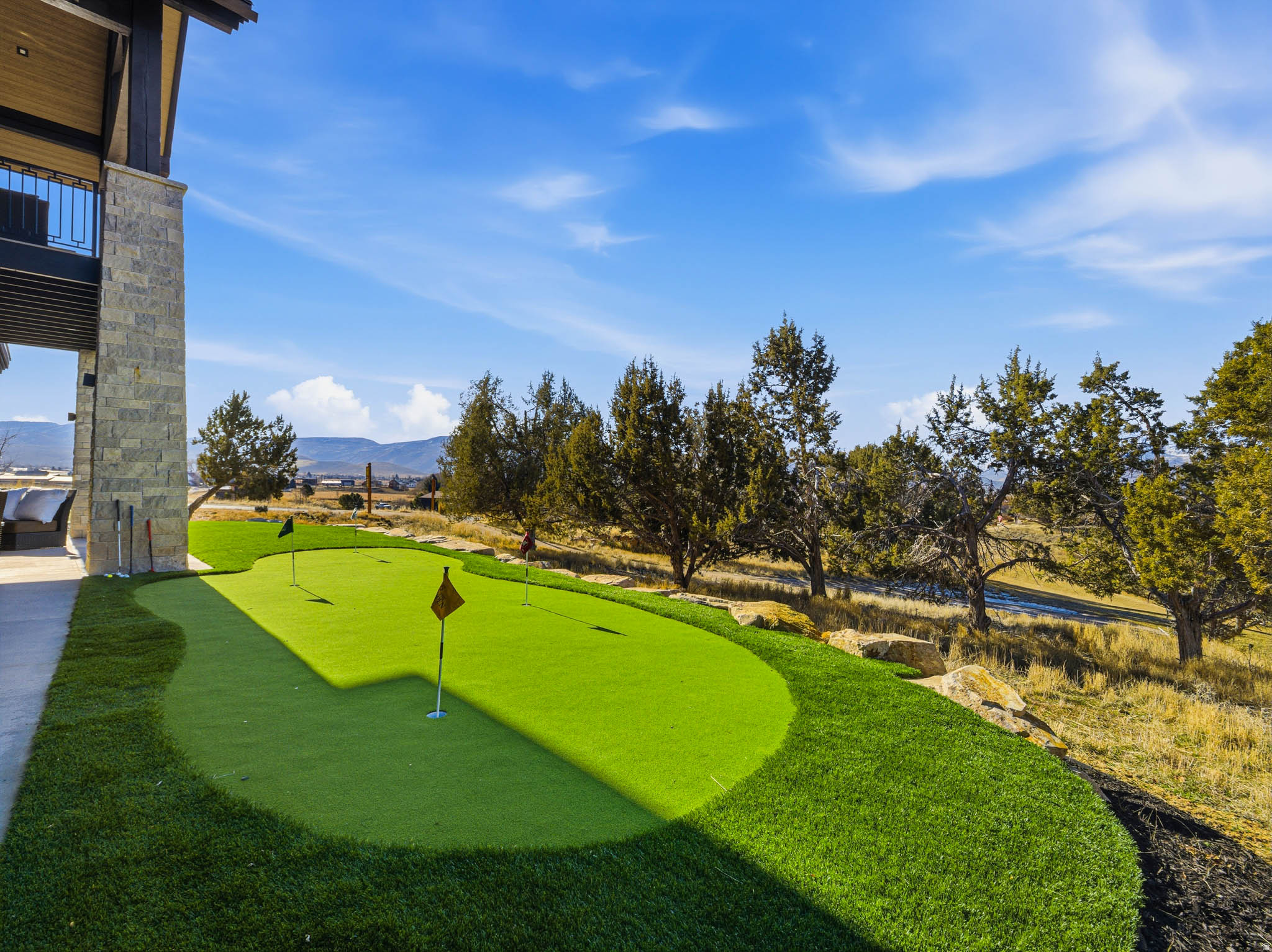 main property photo 29
