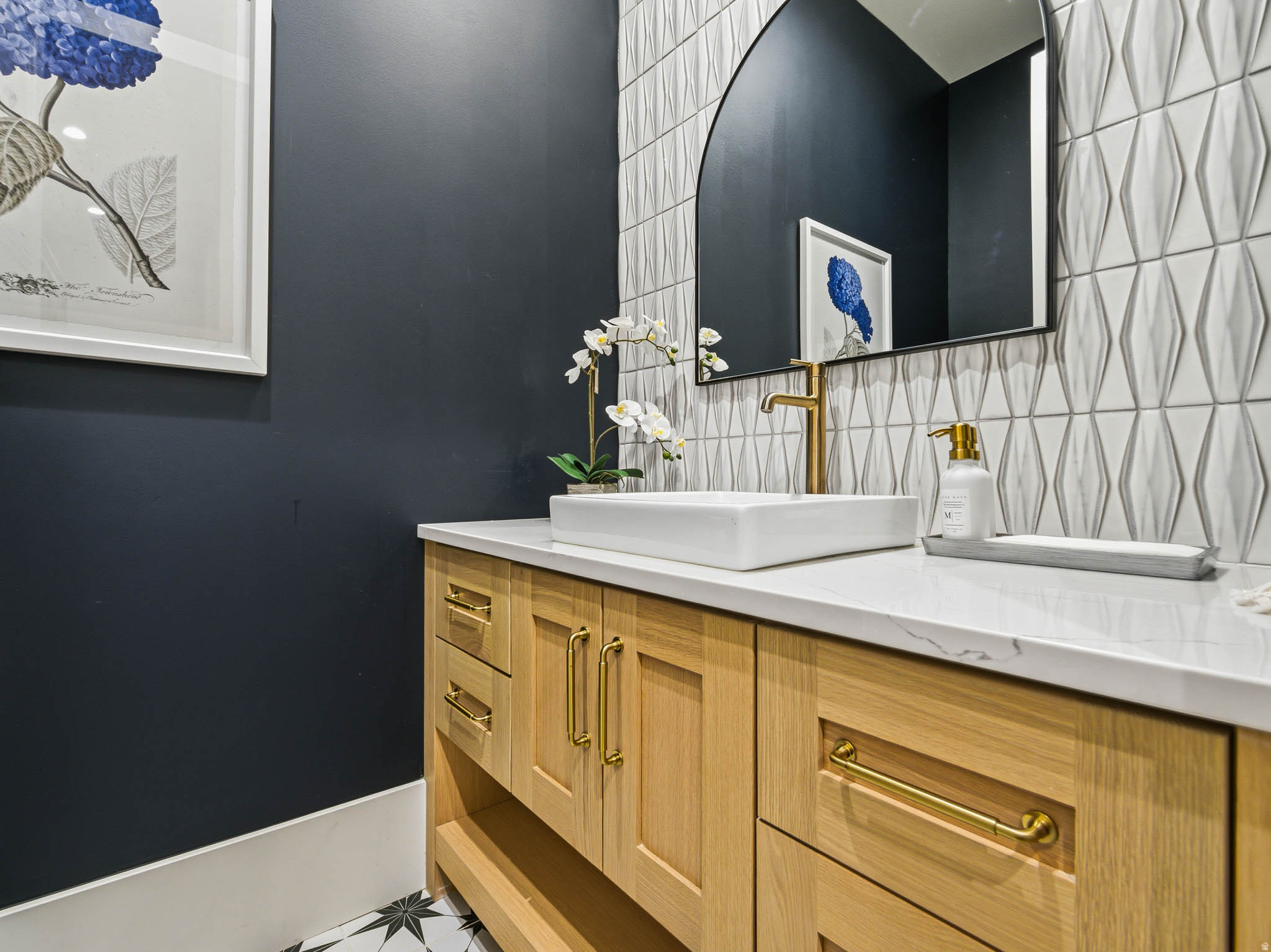main property photo 73