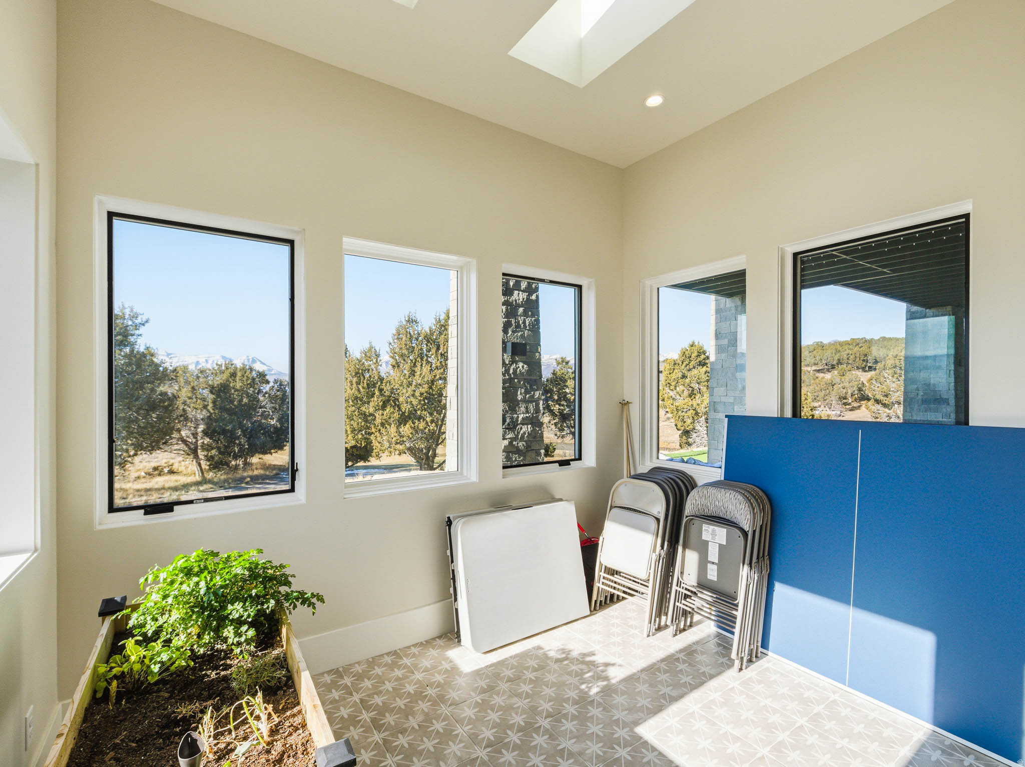 main property photo 83