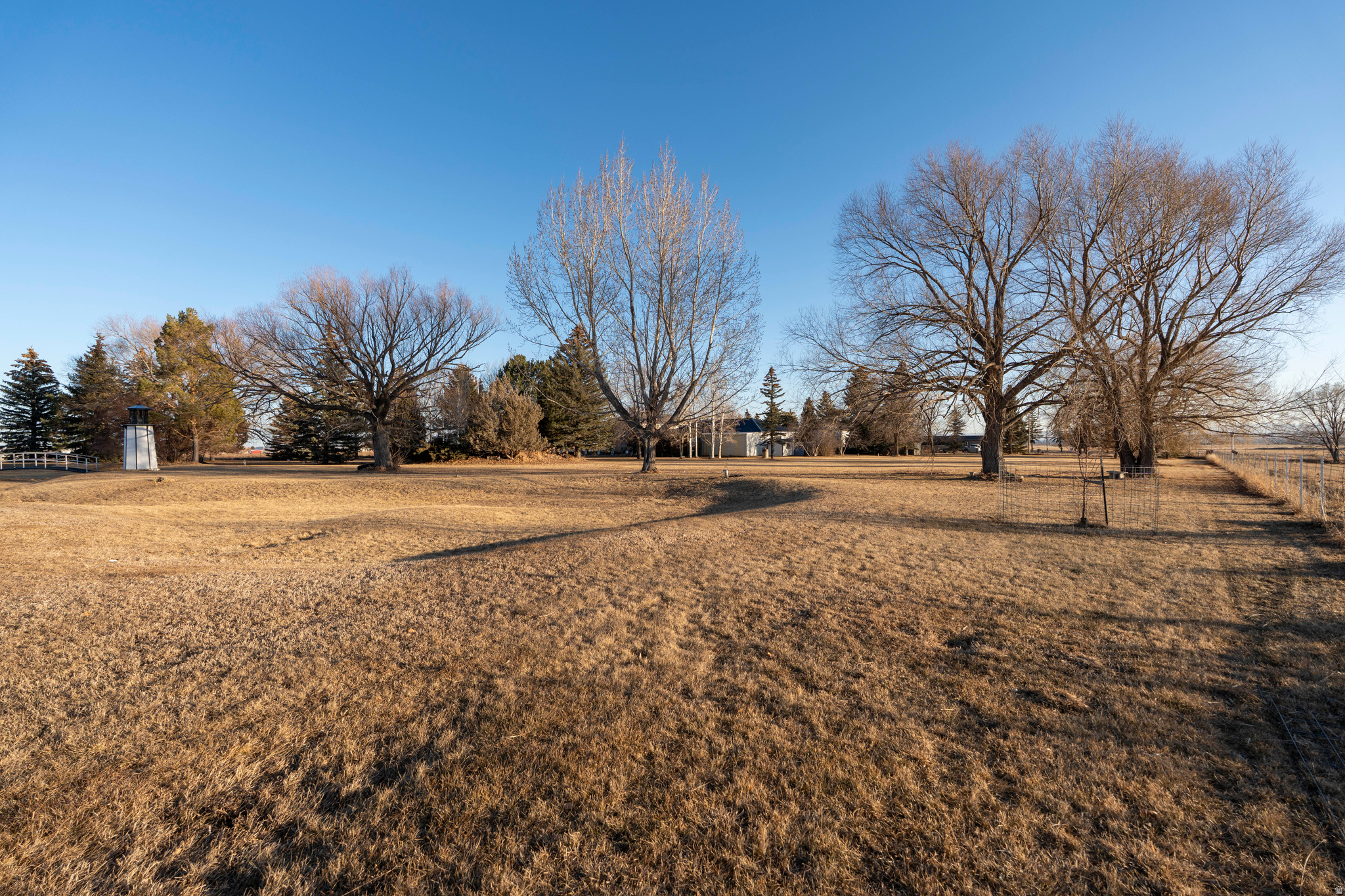 main property photo 49