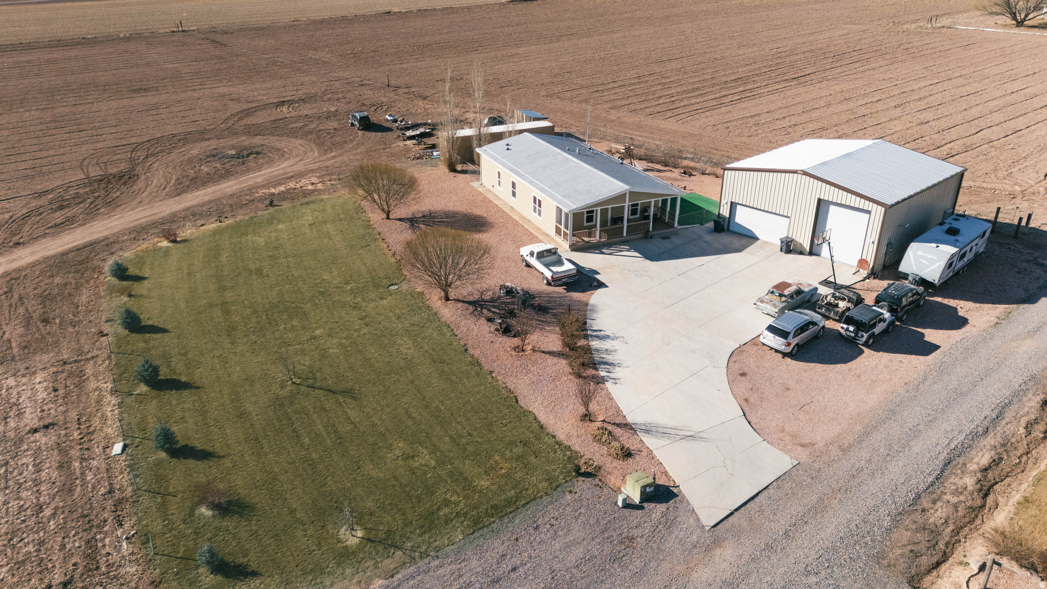 main property photo 5
