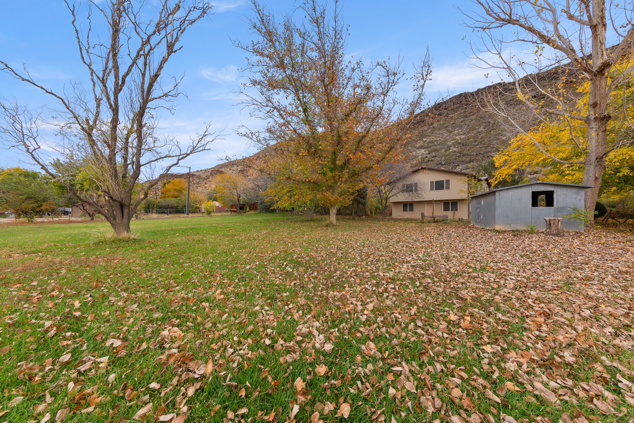 main property photo 24
