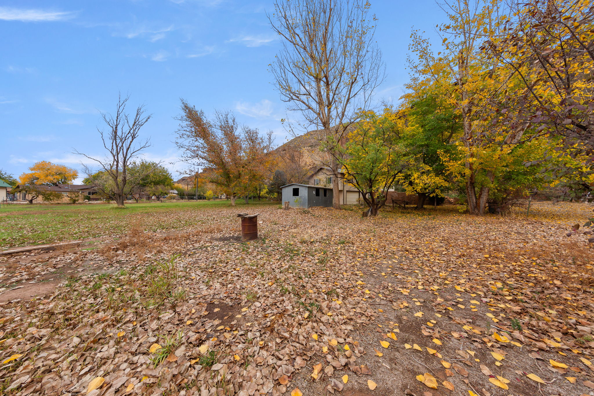 main property photo 25