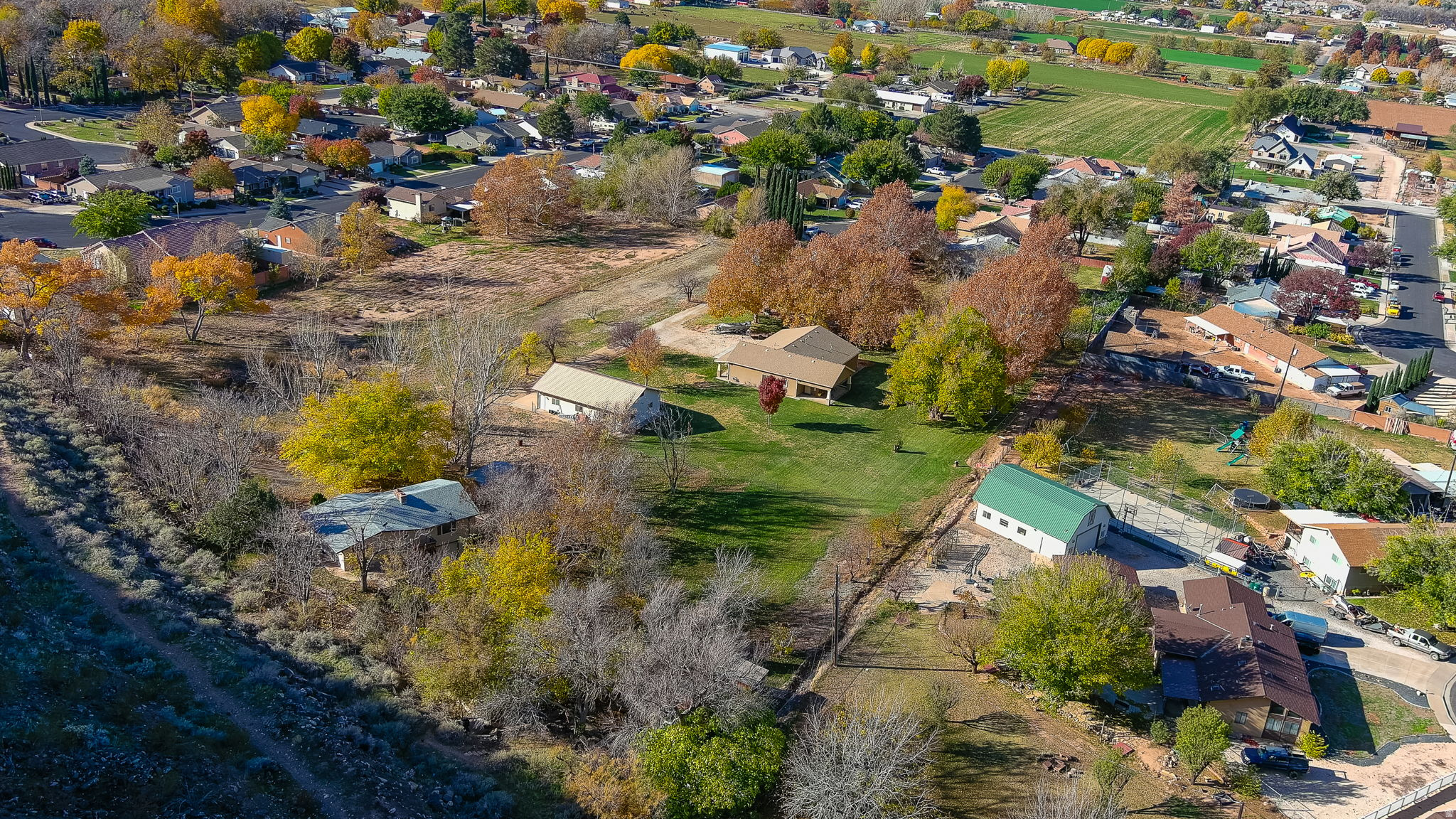 main property photo 43