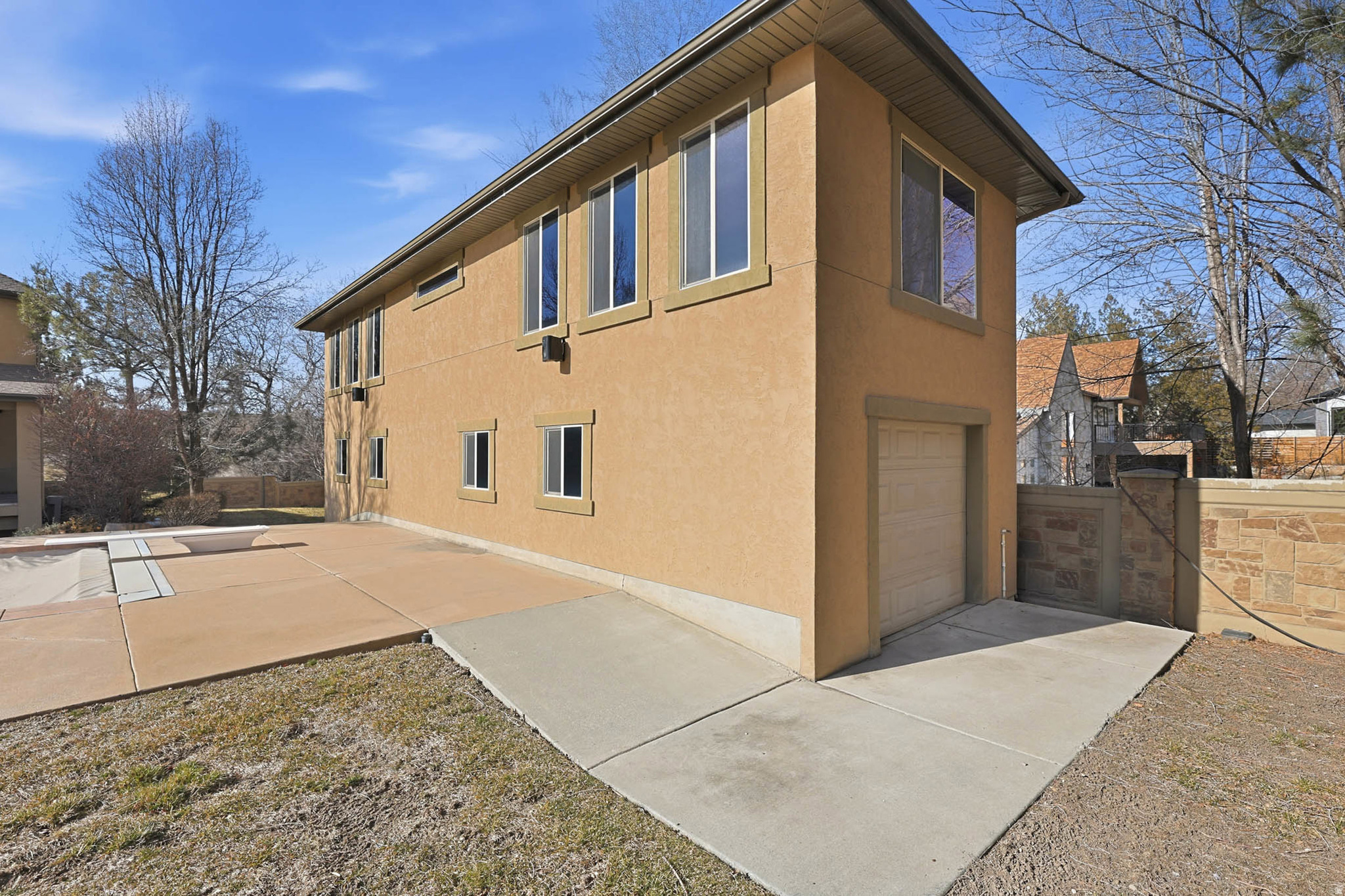 main property photo 100
