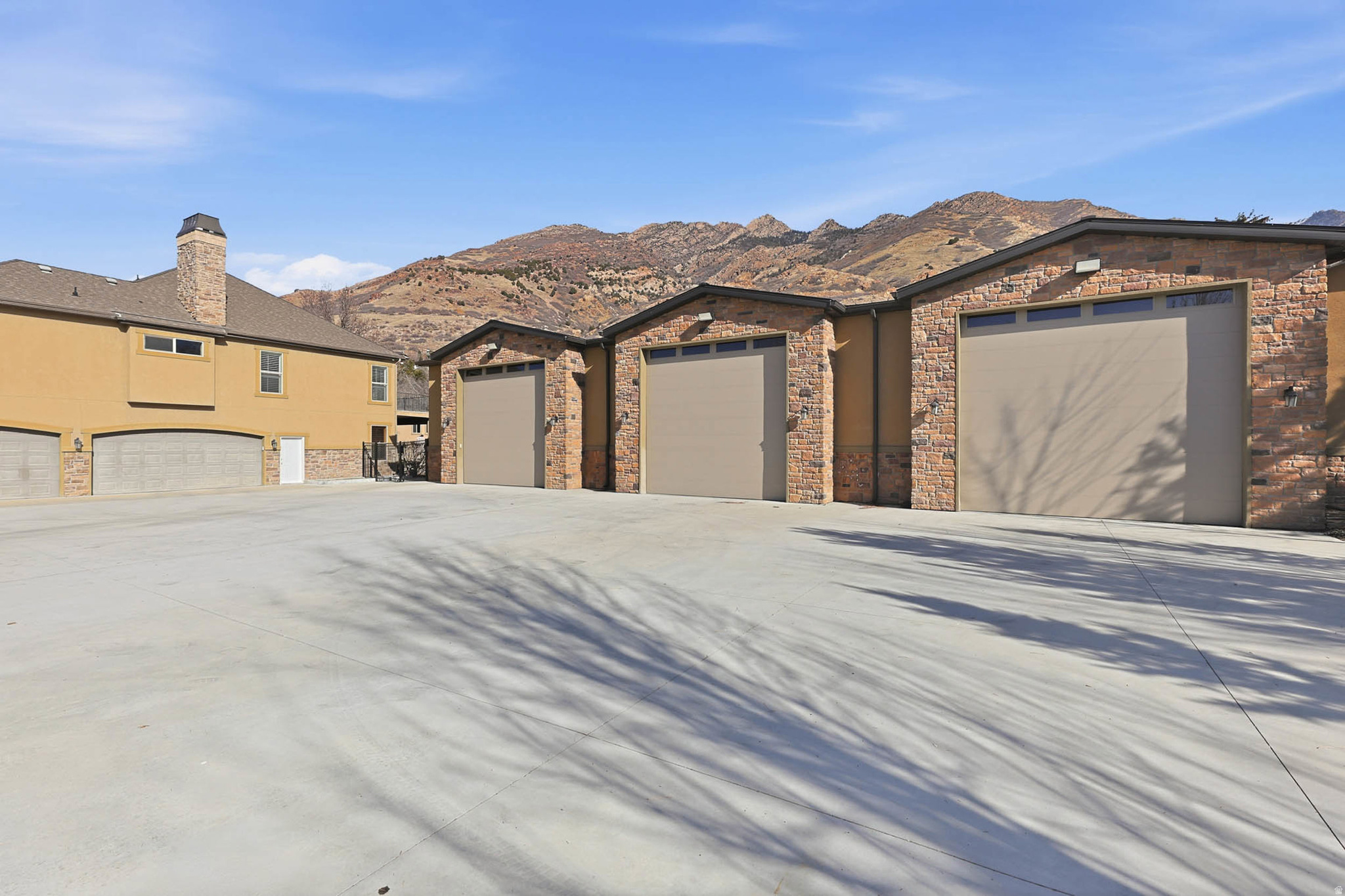 main property photo 107