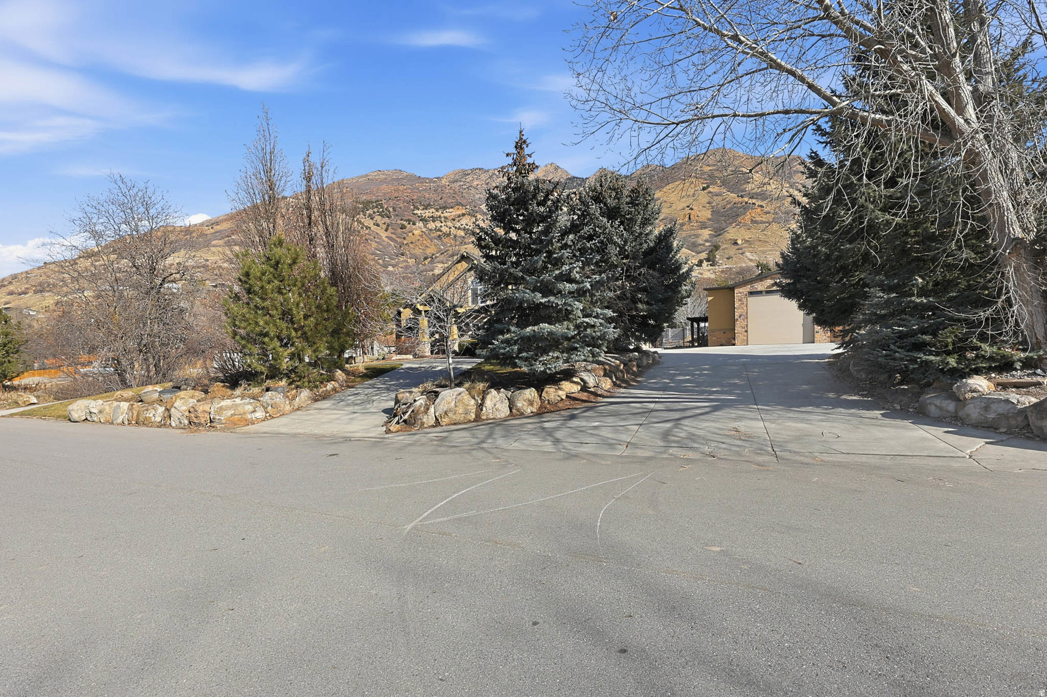 main property photo 112