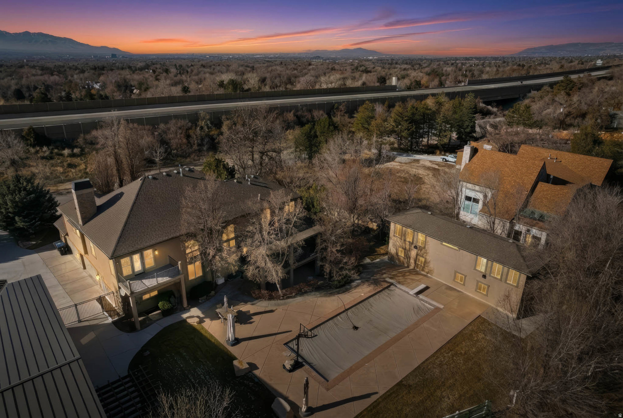 main property photo 118
