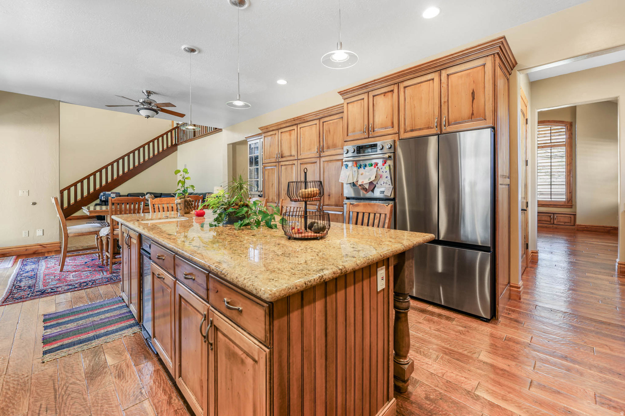 main property photo 7