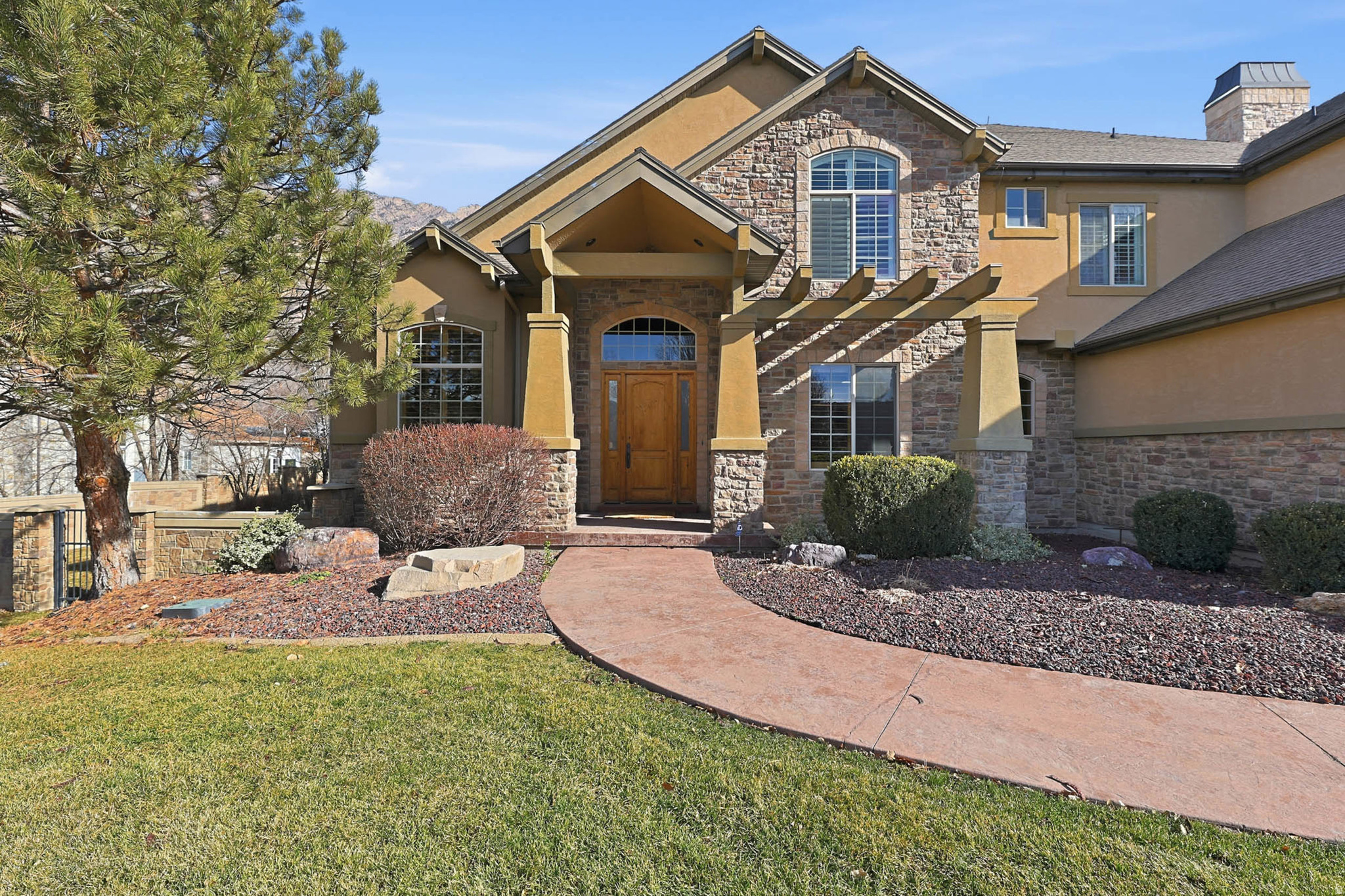 main property photo 81