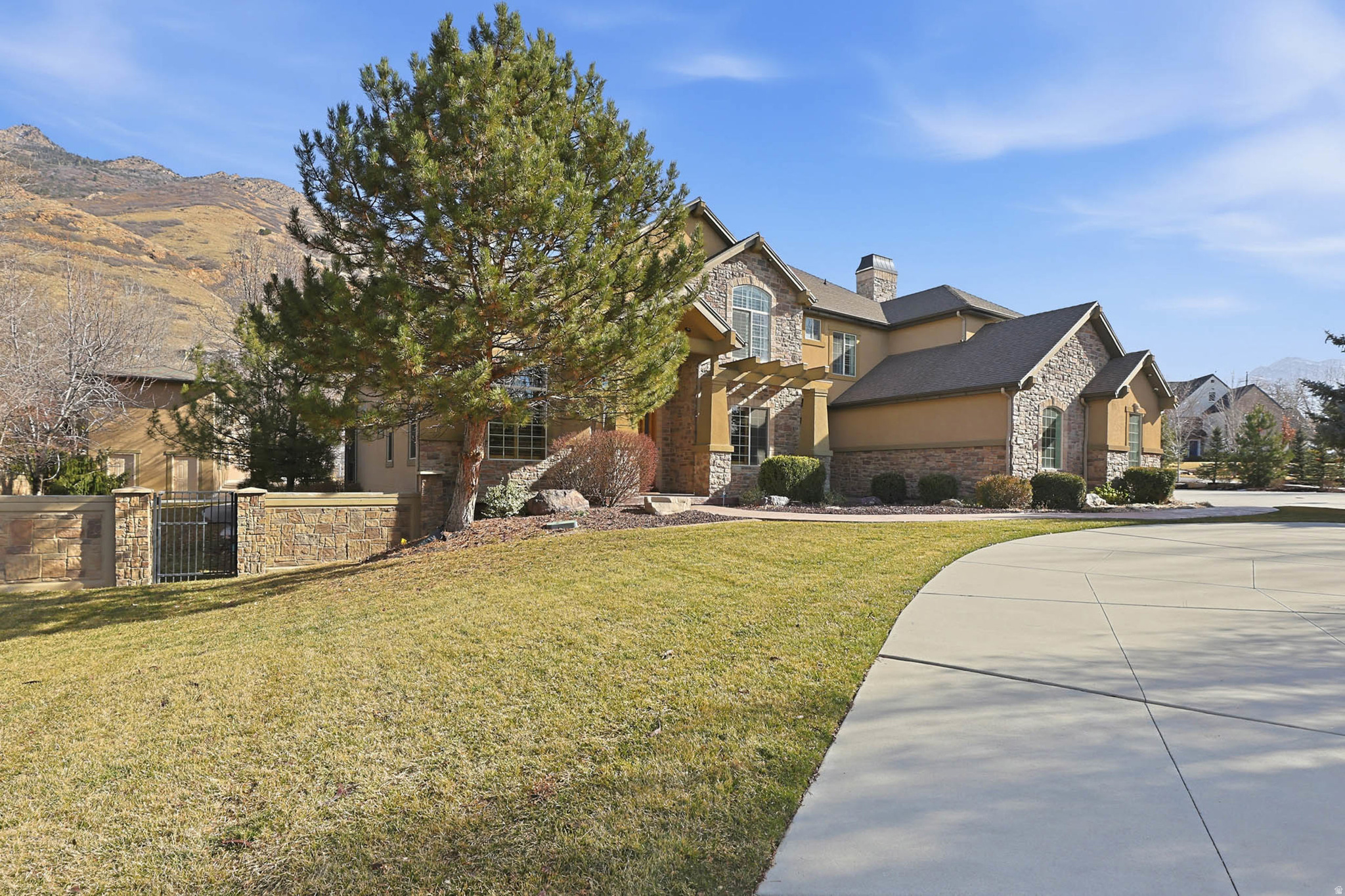 main property photo 82