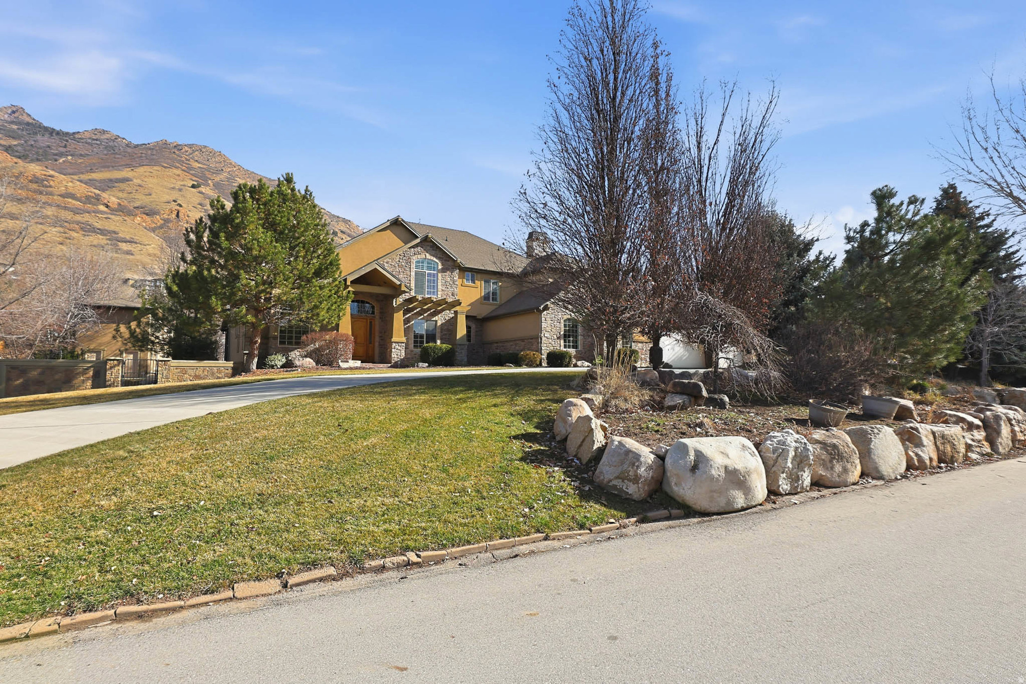 main property photo 83