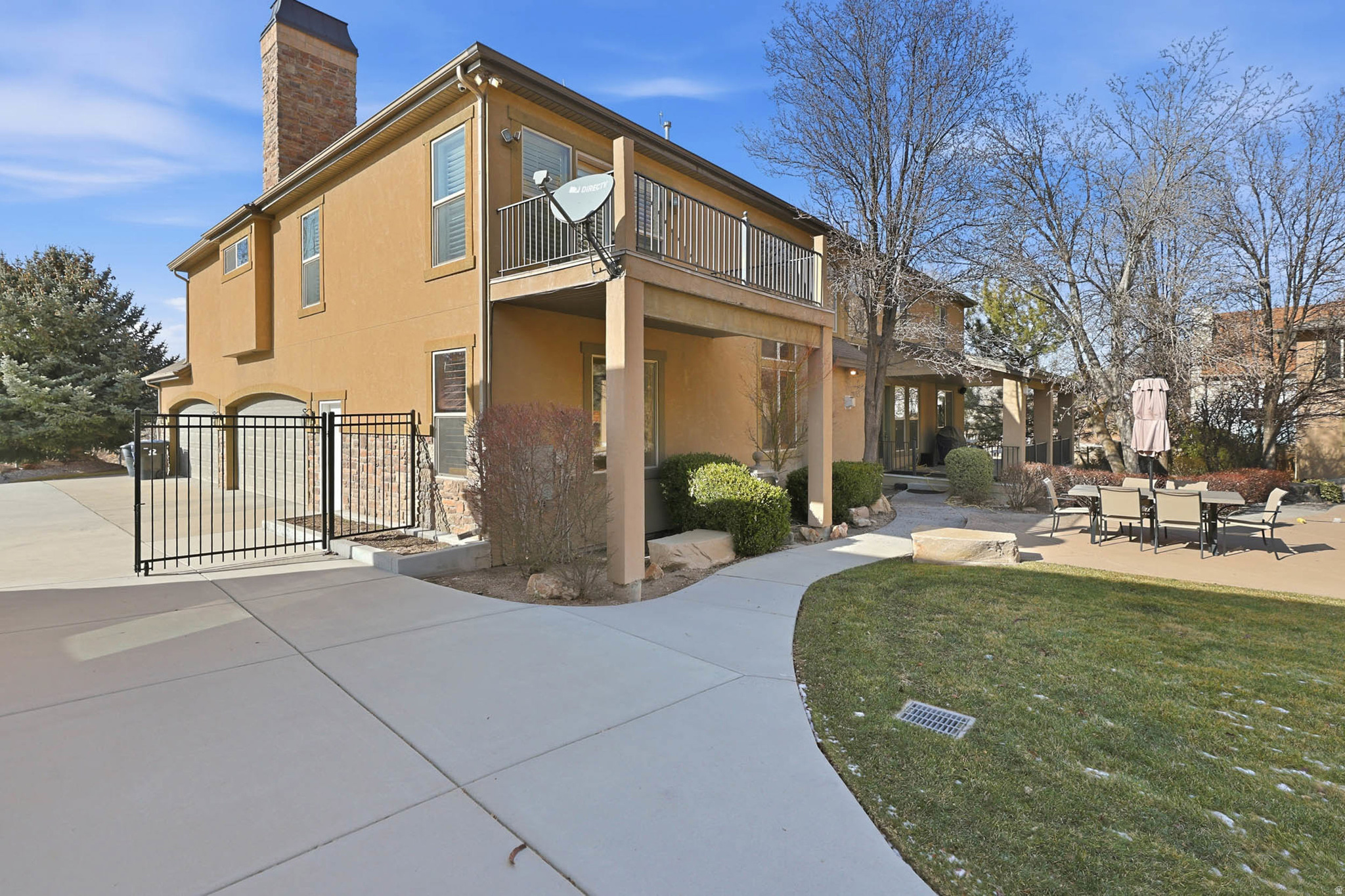 main property photo 96