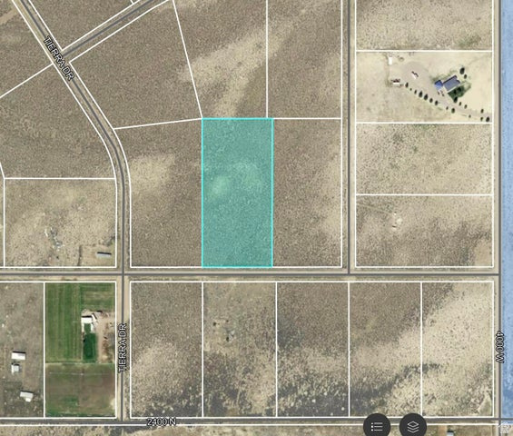 main property photo 15