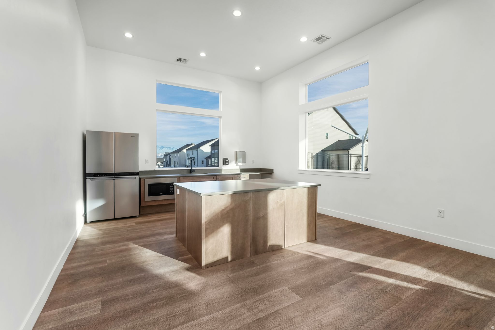 main property photo 60