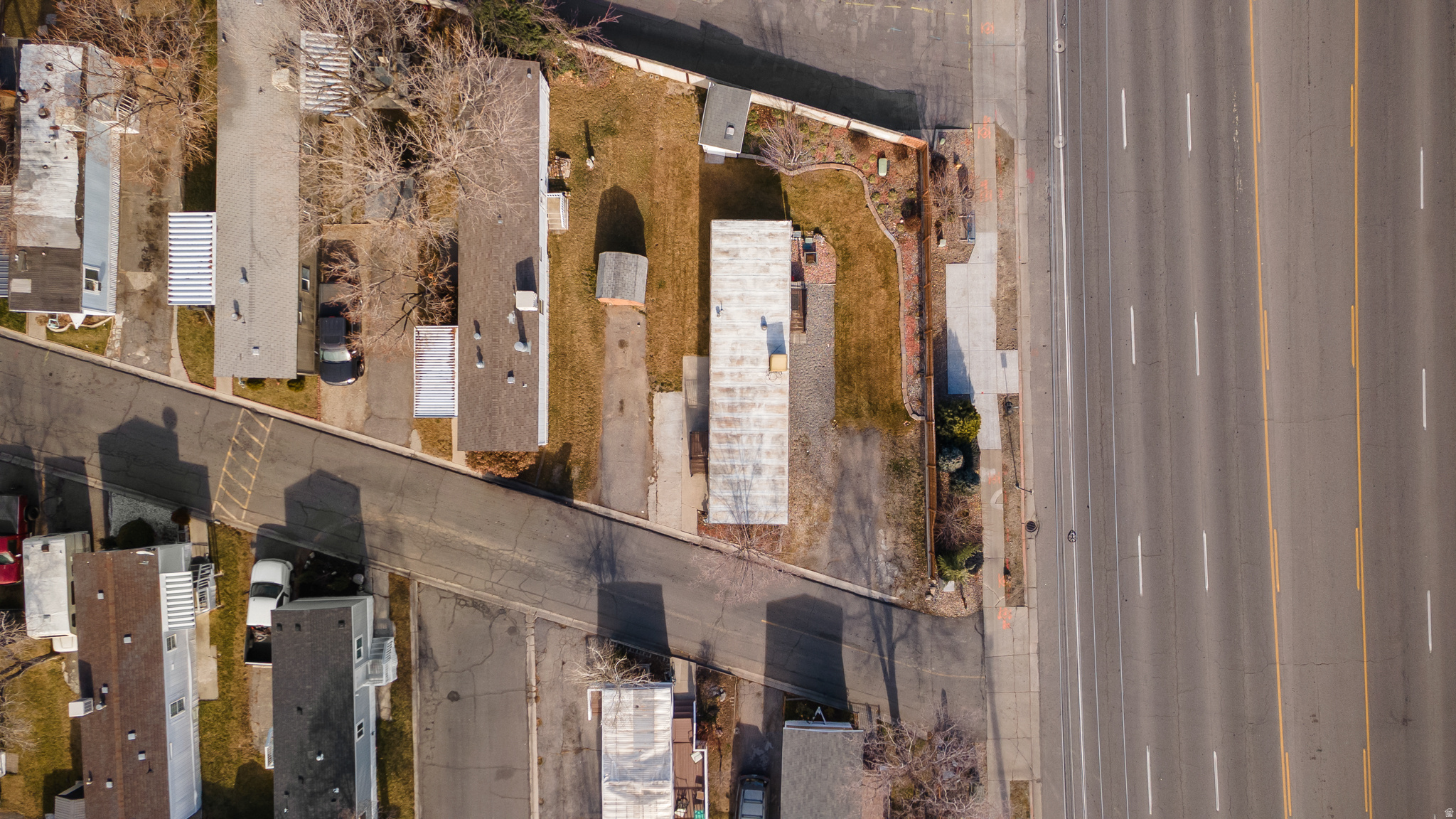 main property photo 7