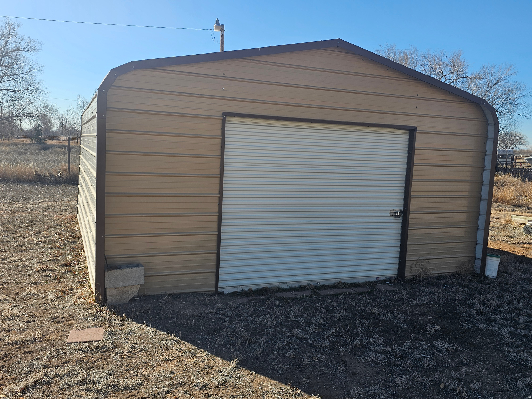 main property photo 23